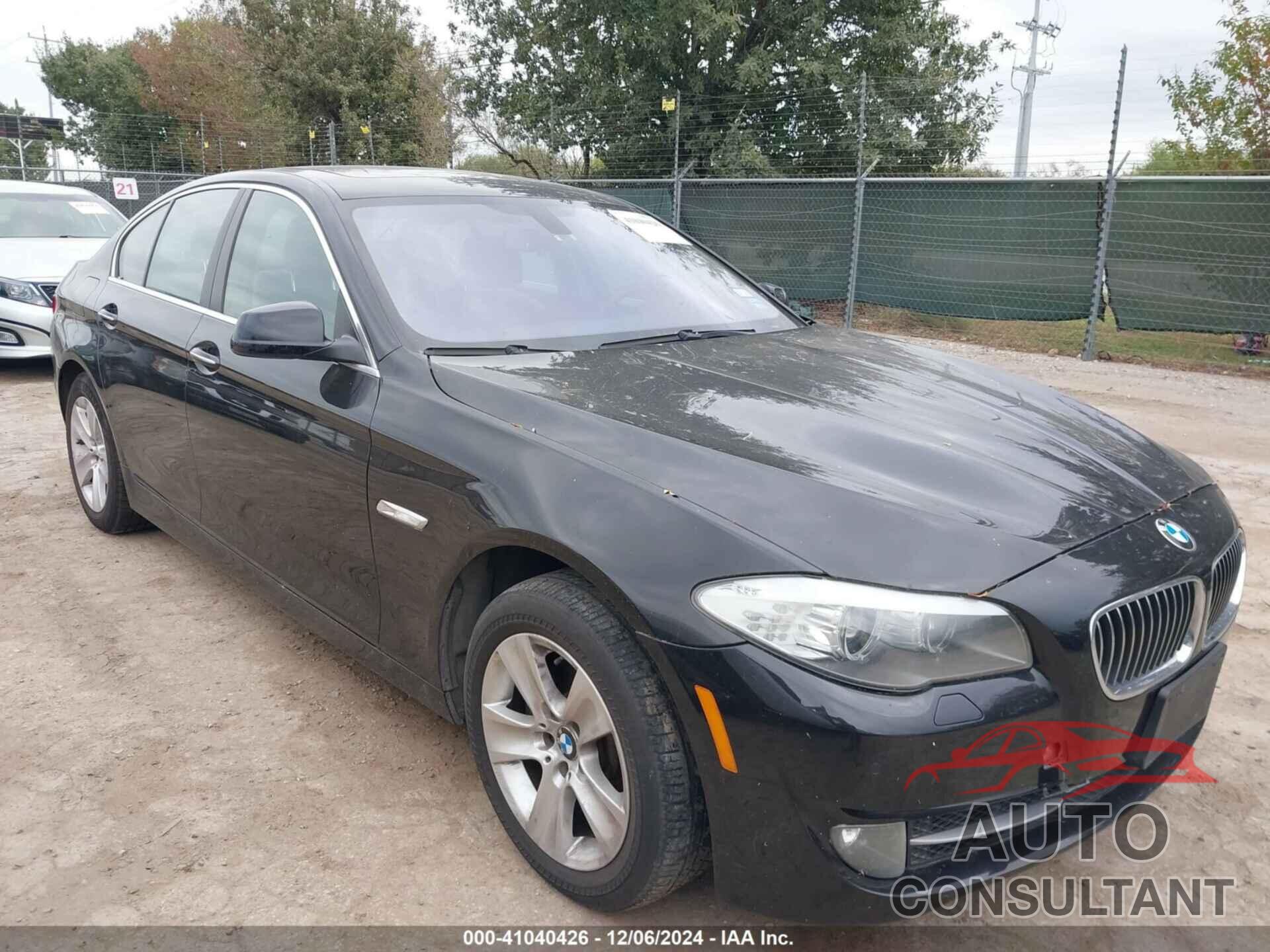 BMW 528I 2013 - WBAXH5C58DDW14639