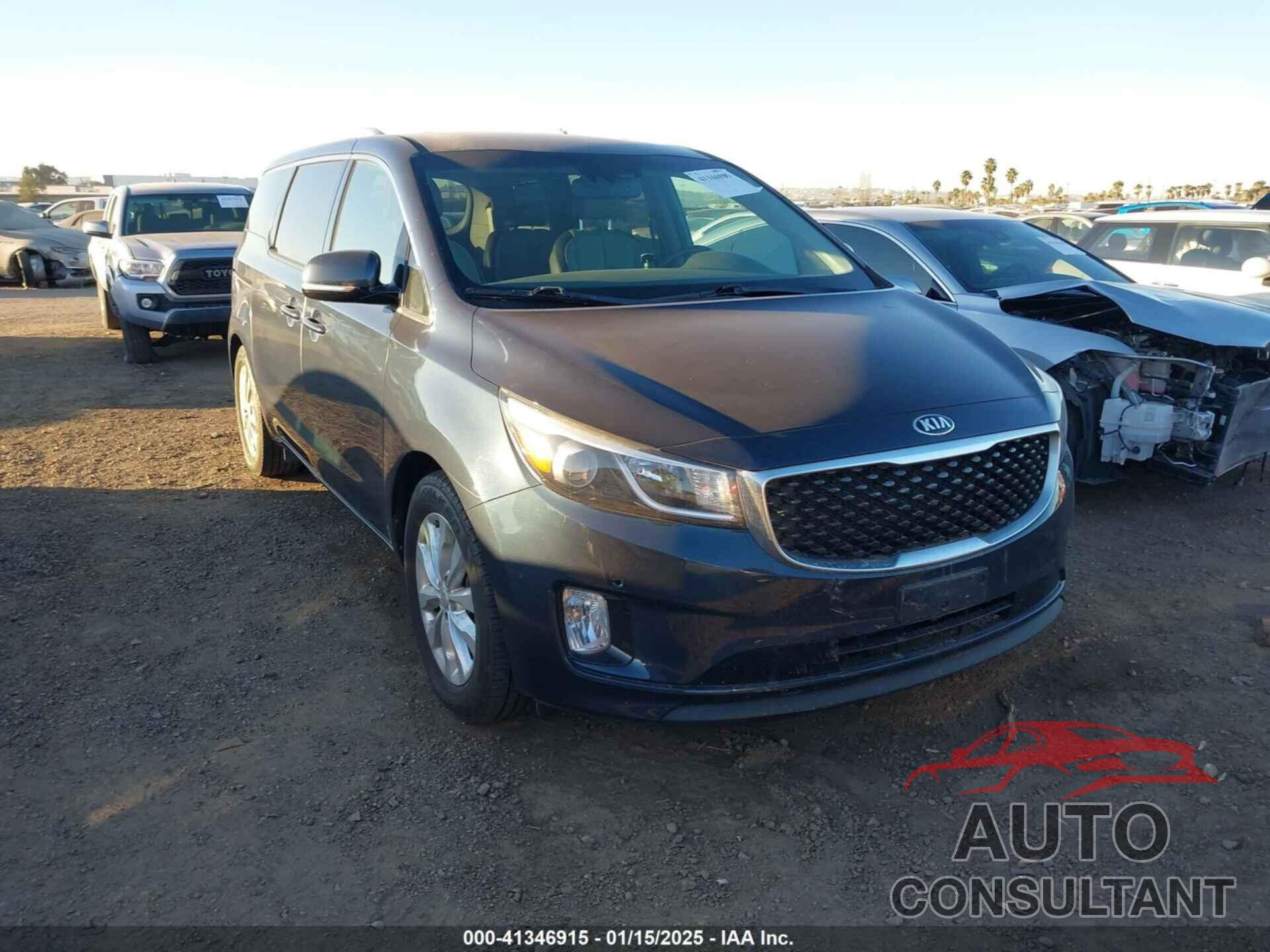 KIA SEDONA 2017 - KNDMC5C18H6252954