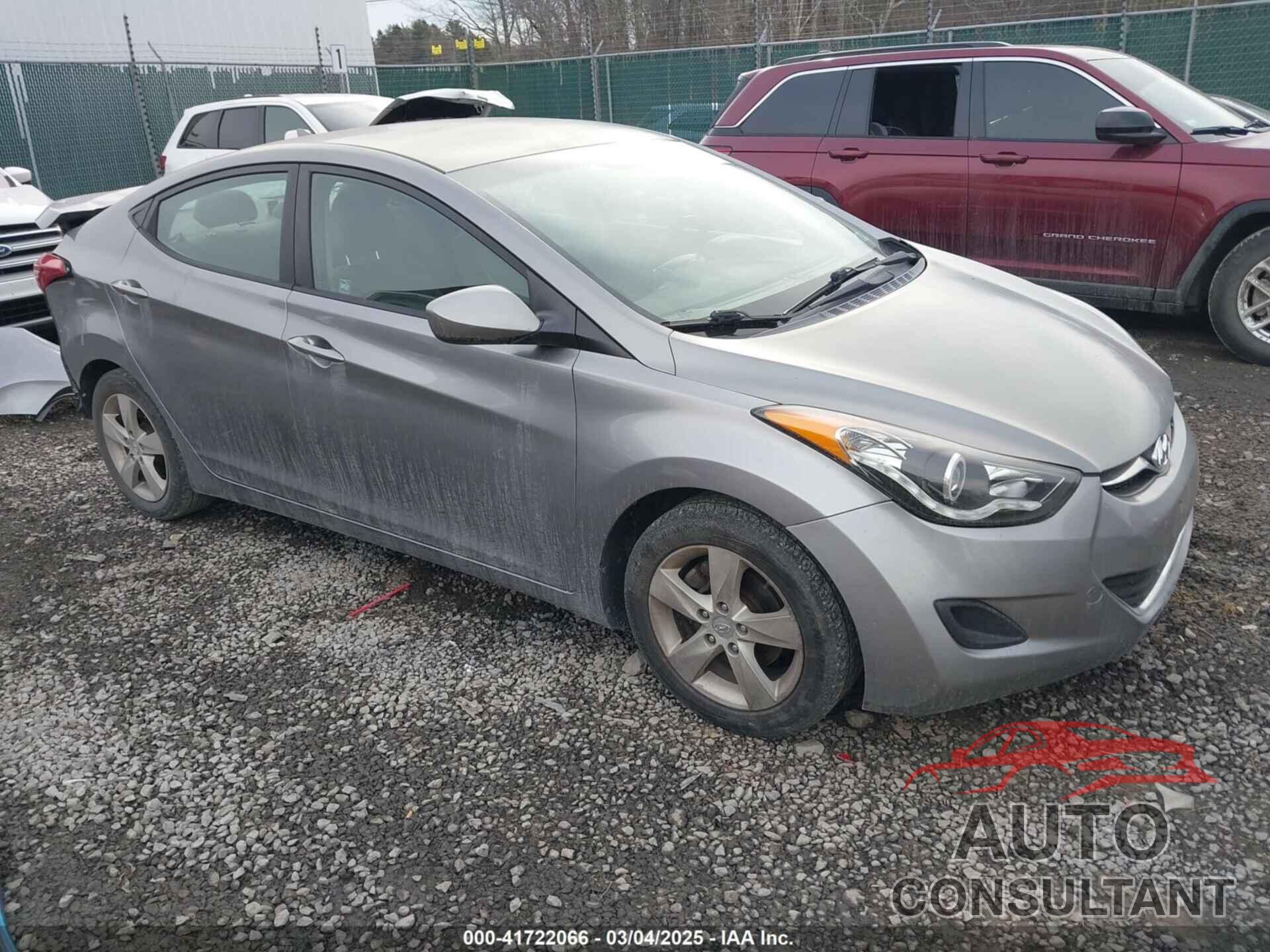 HYUNDAI ELANTRA 2011 - KMHDH4AE1BU146071
