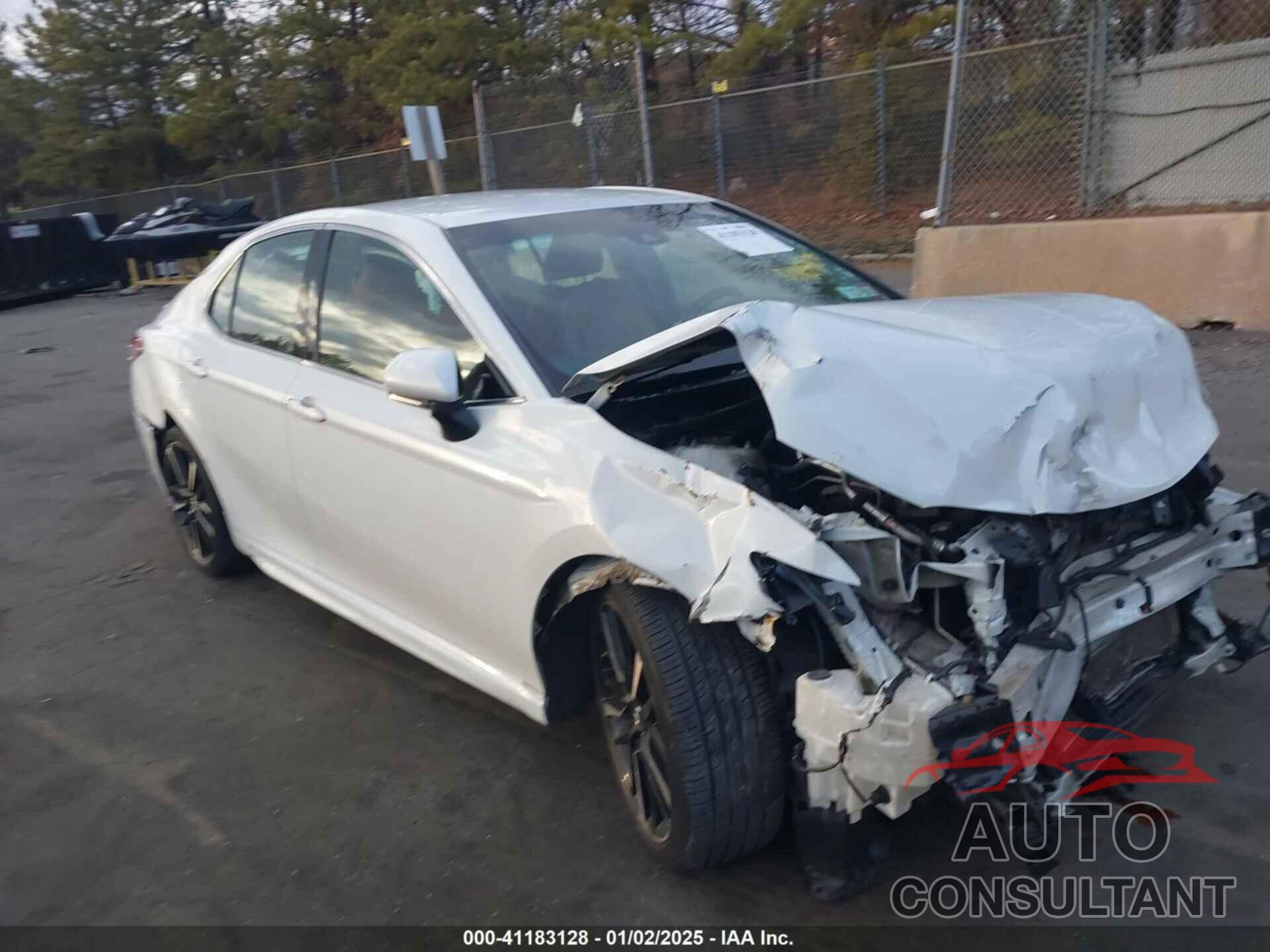 TOYOTA CAMRY 2018 - 4T1B61HKXJU159066