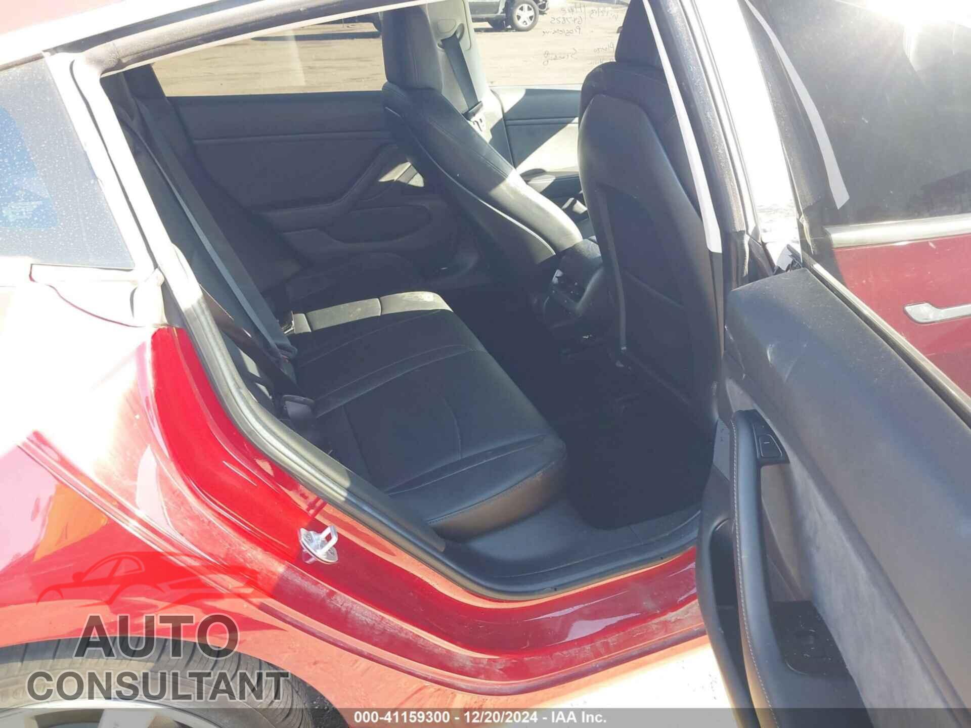 TESLA MODEL 3 2017 - 5YJ3E1EA2HF002531