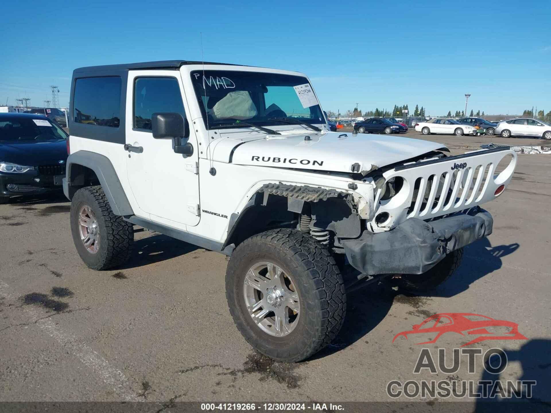 JEEP WRANGLER 2011 - 1J4HA6D17BL620734