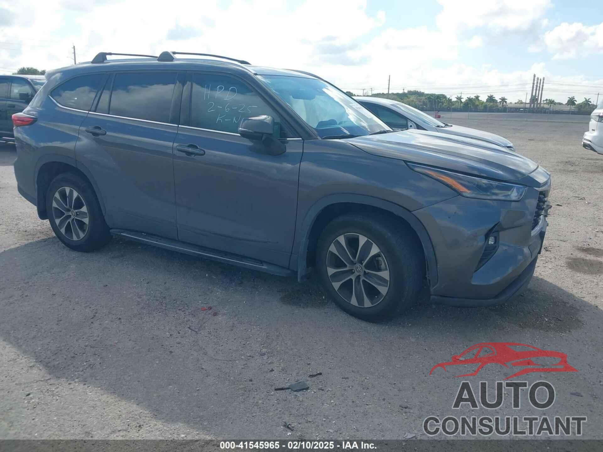 TOYOTA HIGHLANDER 2021 - 5TDGZRAH1MS514553