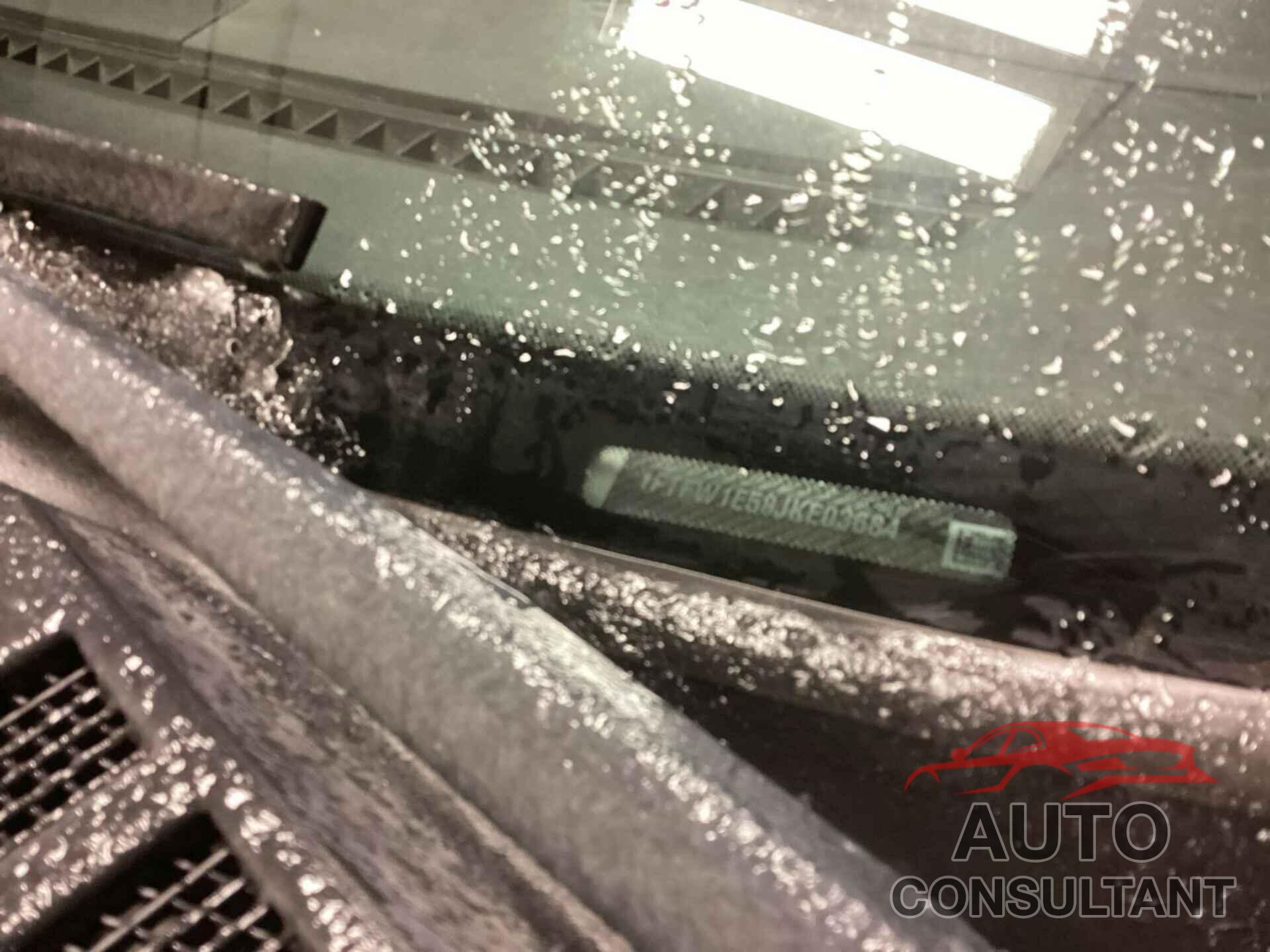 FORD F150 2018 - 1FTFW1E58JKE03684