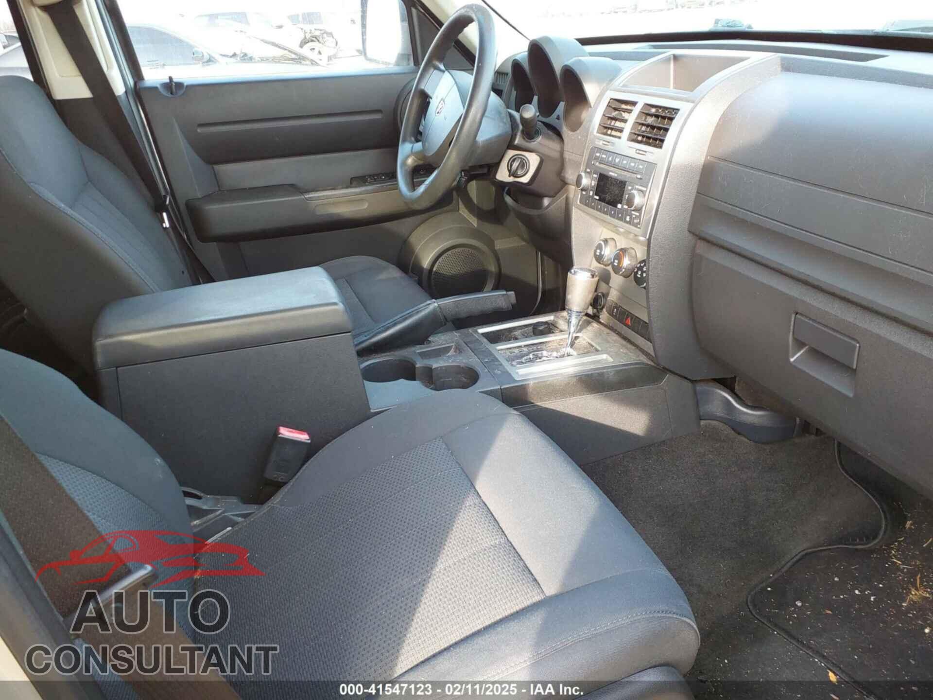 DODGE NITRO 2011 - 1D4PU4GK5BW542053