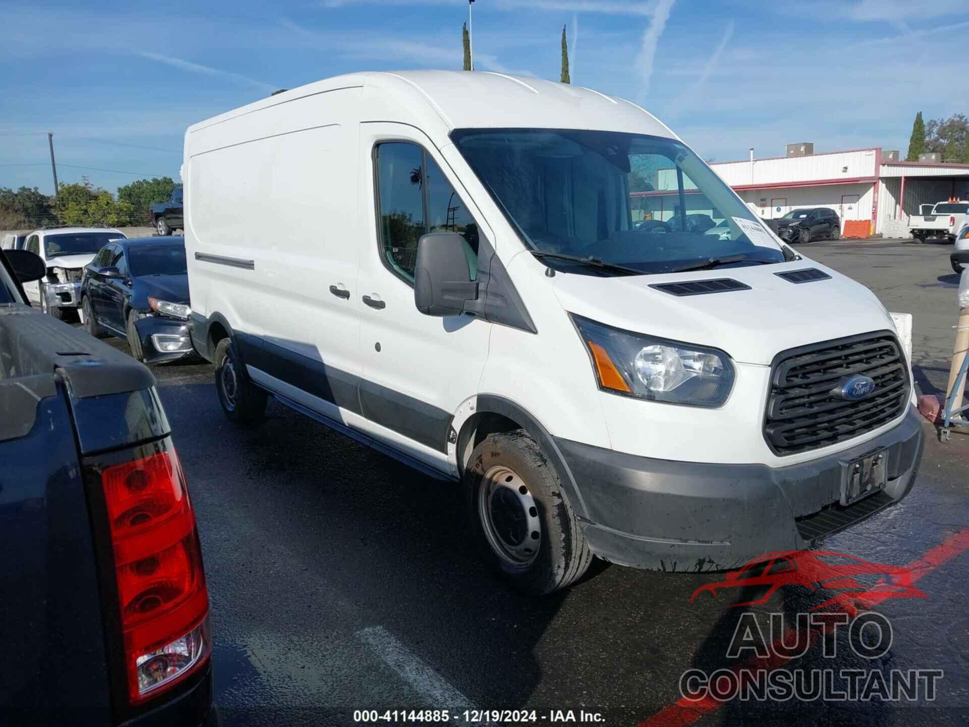 FORD TRANSIT-150 2019 - 1FTYE2CM4KKA05076