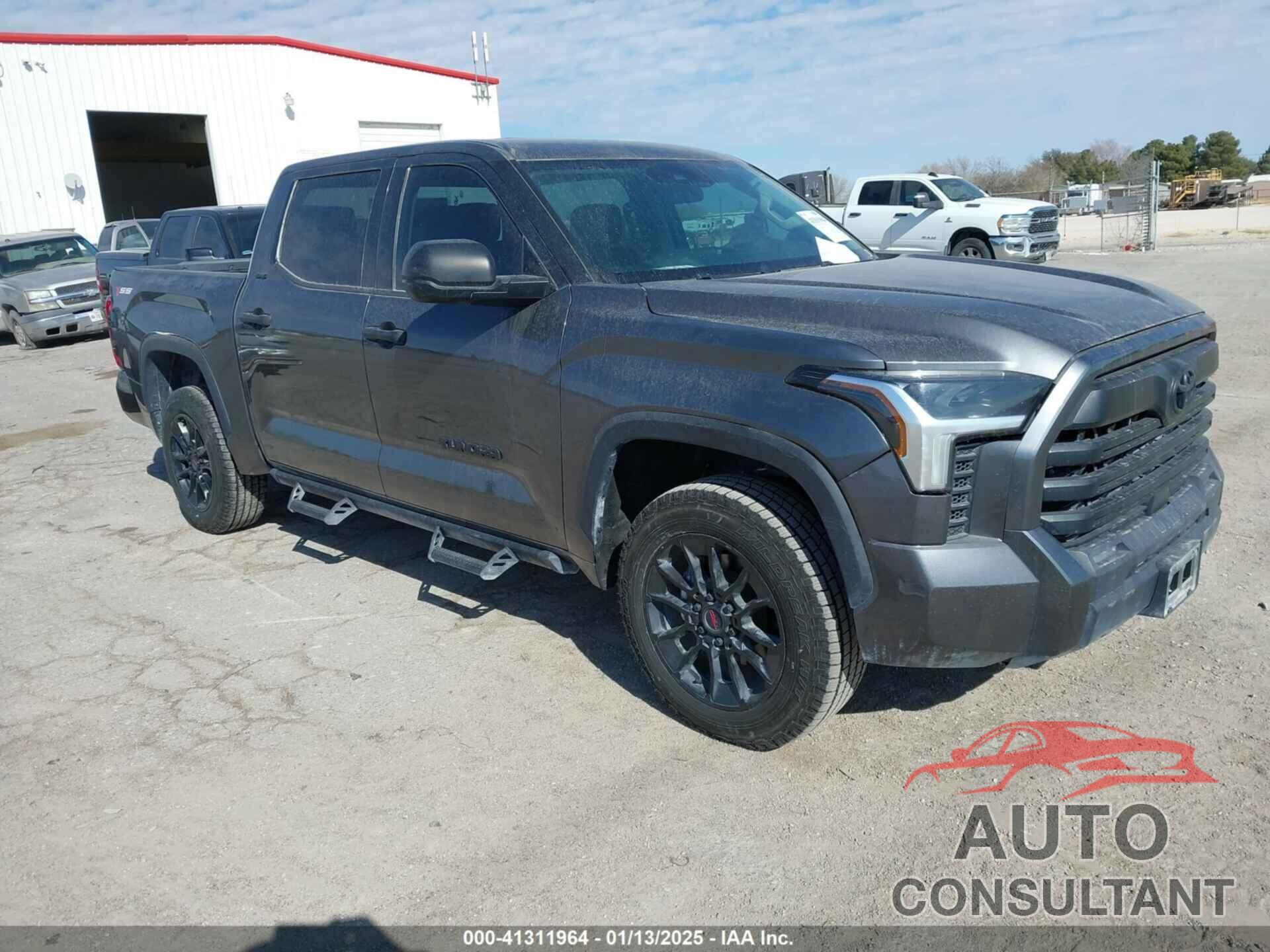 TOYOTA TUNDRA 2023 - 5TFLA5DB2PX075416
