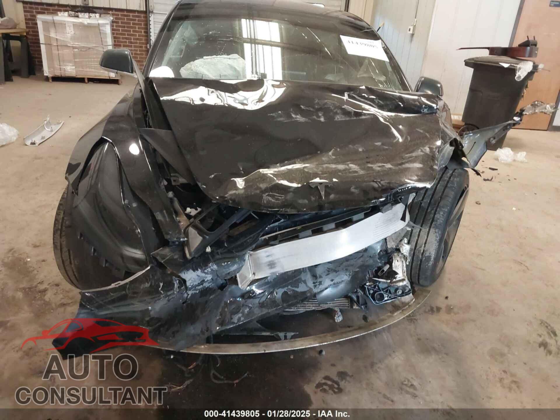 TESLA MODEL 3 2018 - 5YJ3E1EA0JF156645