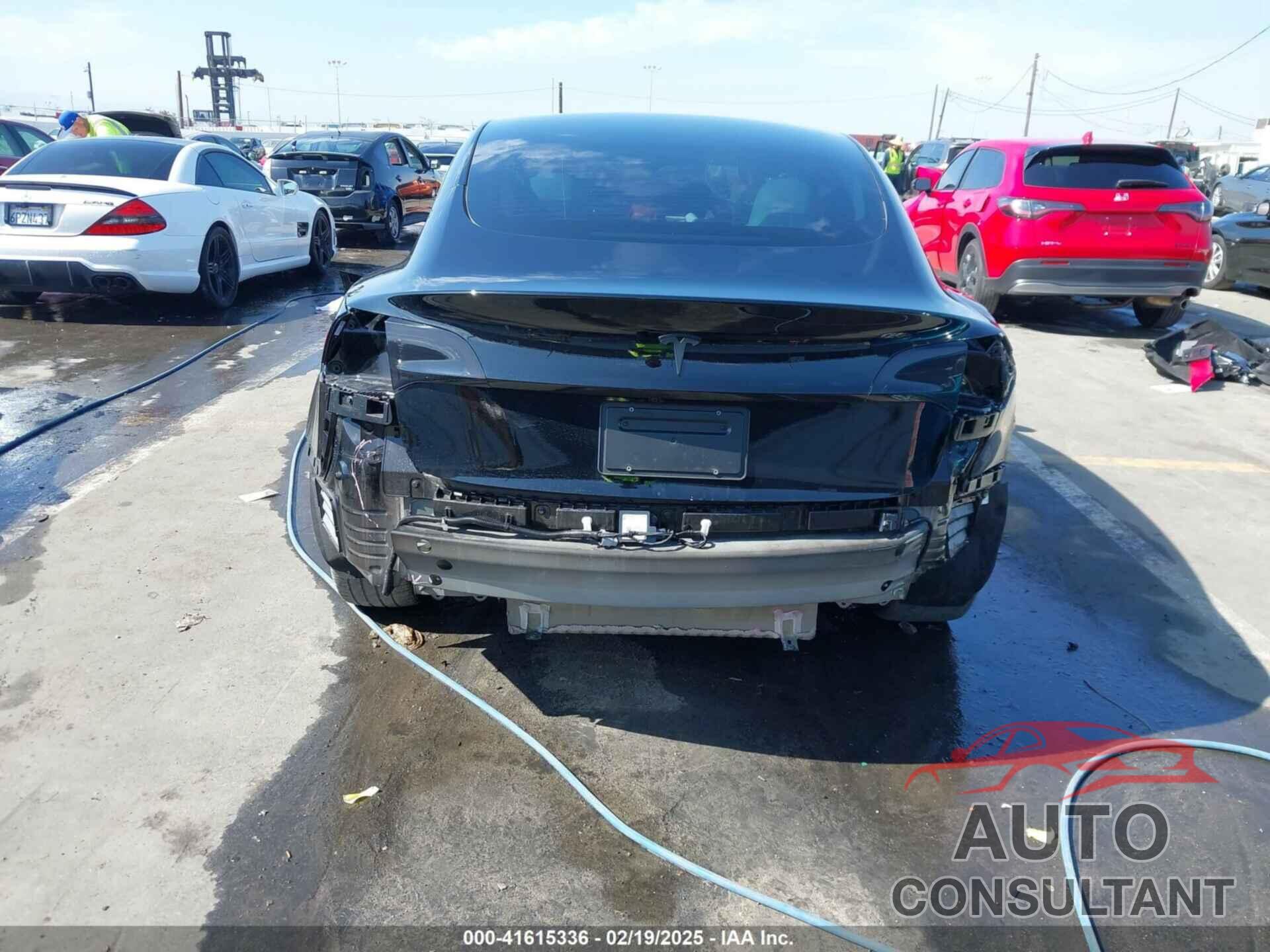 TESLA MODEL 3 2023 - 5YJ3E1EA9PF670602