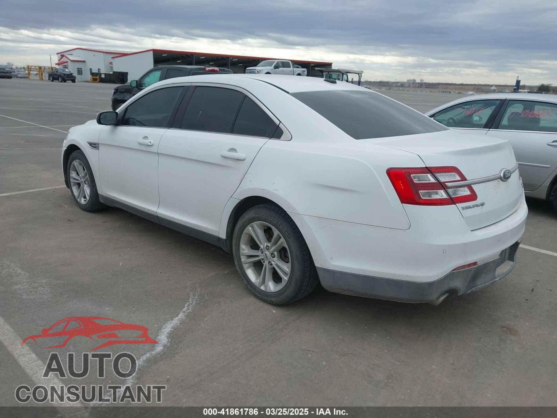 FORD TAURUS 2013 - 1FAHP2H84DG215470