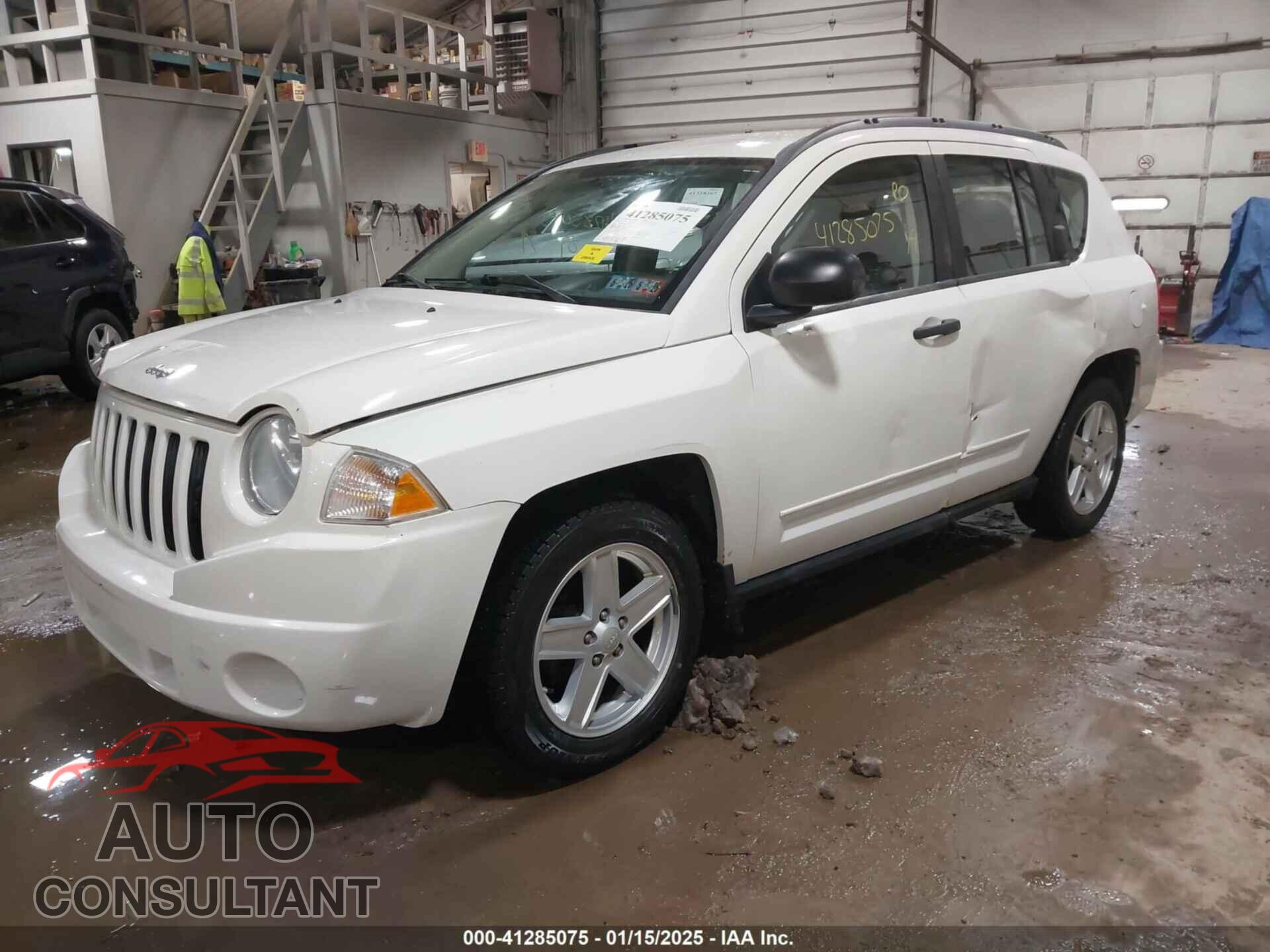 JEEP COMPASS 2009 - 1J4FT47A89D237309