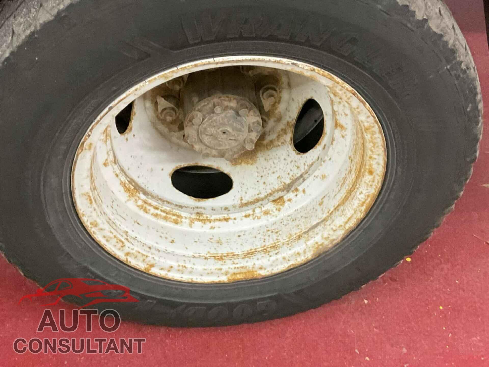 FORD ECONOLINE 2017 - 1FDXE4FS4HDC69117