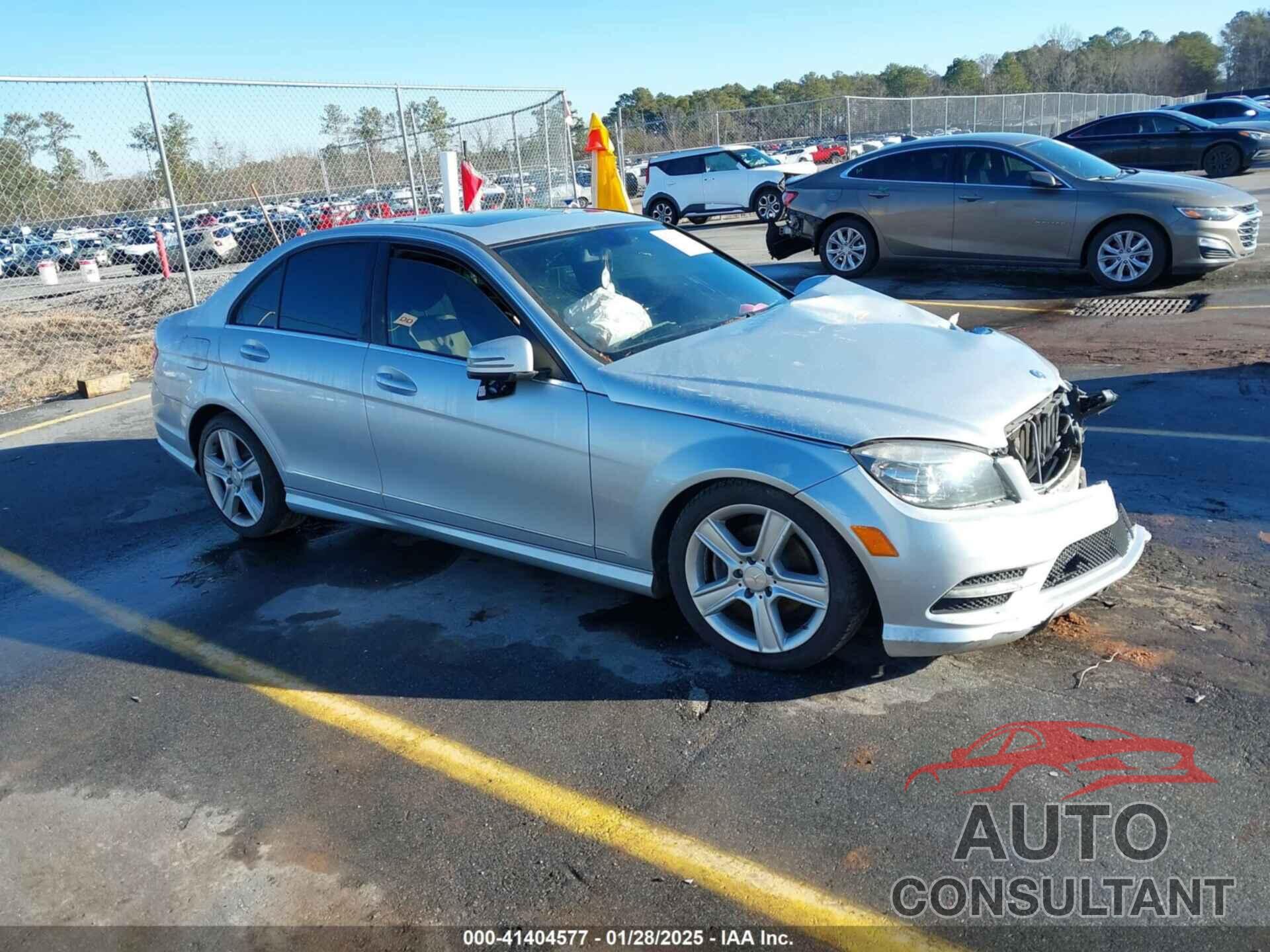 MERCEDES-BENZ C 300 2011 - WDDGF5EB8BF635803