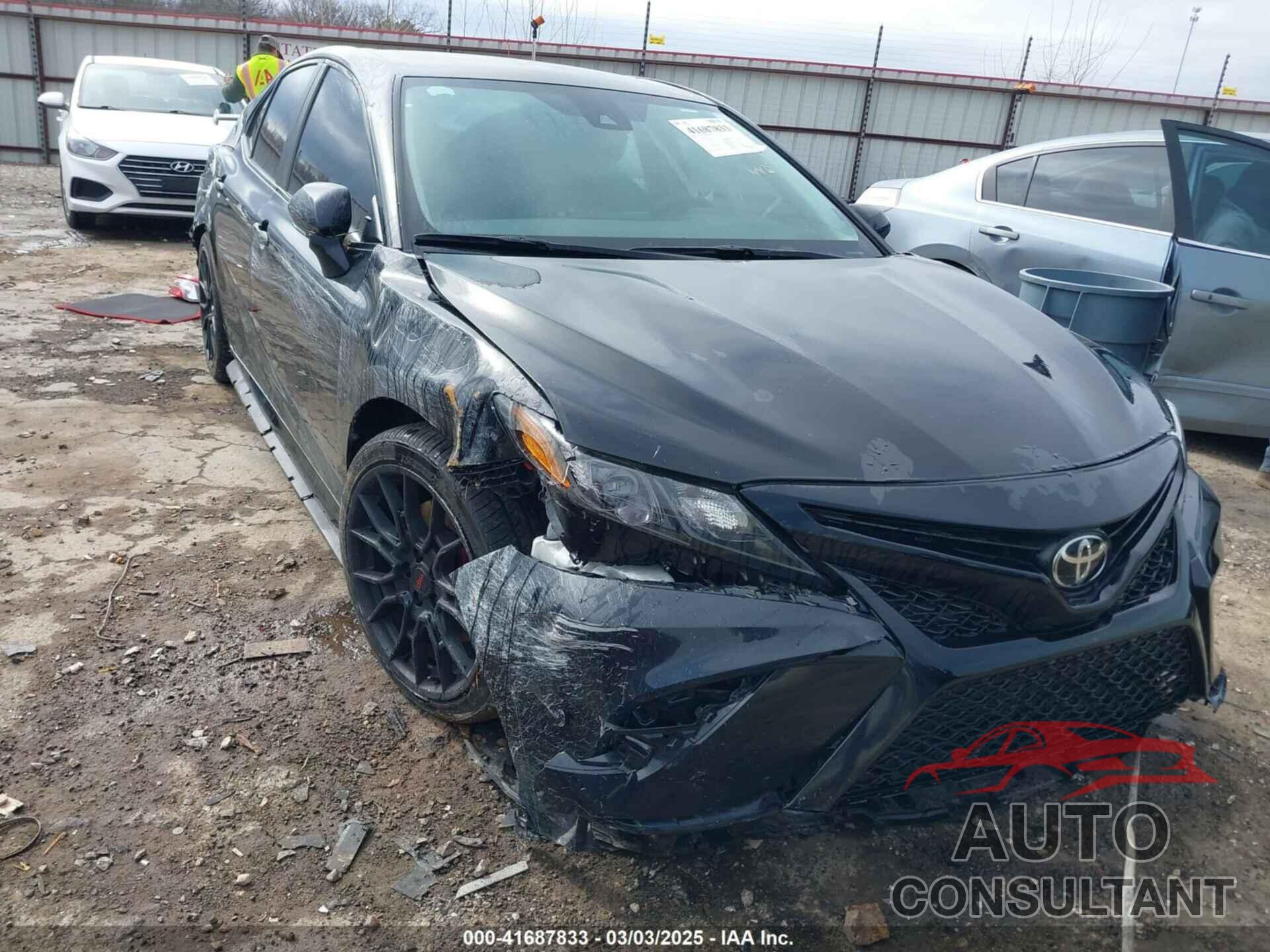 TOYOTA CAMRY 2022 - 4T1KZ1AK1NU066055