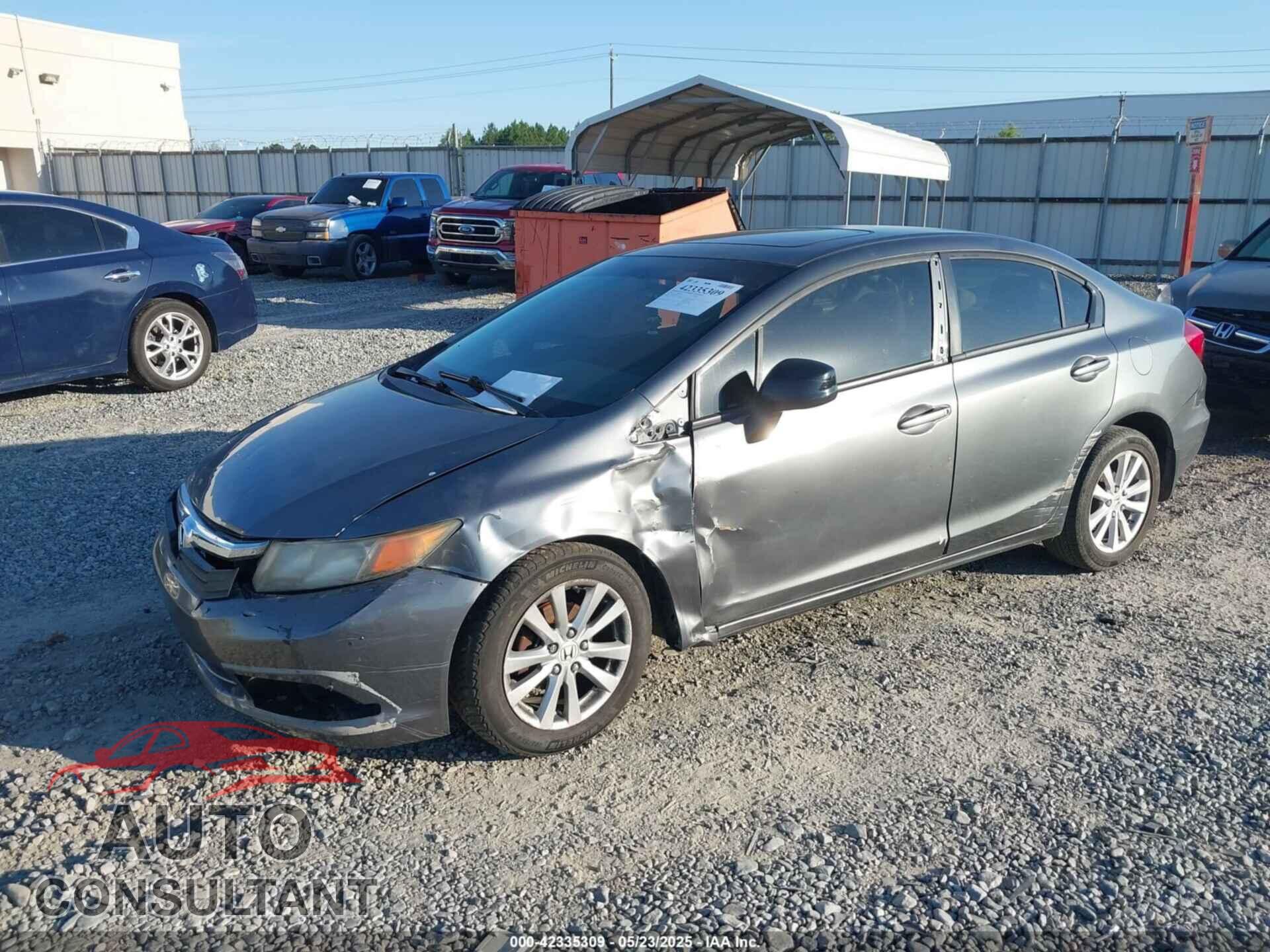 HONDA CIVIC 2012 - 2HGFB2F86CH510545