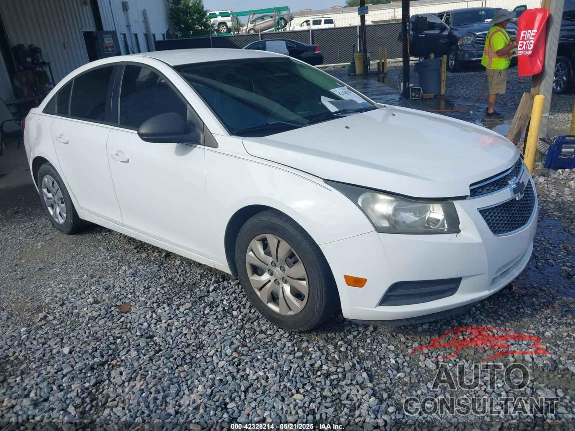 CHEVROLET CRUZE 2013 - 1G1PA5SH6D7196236