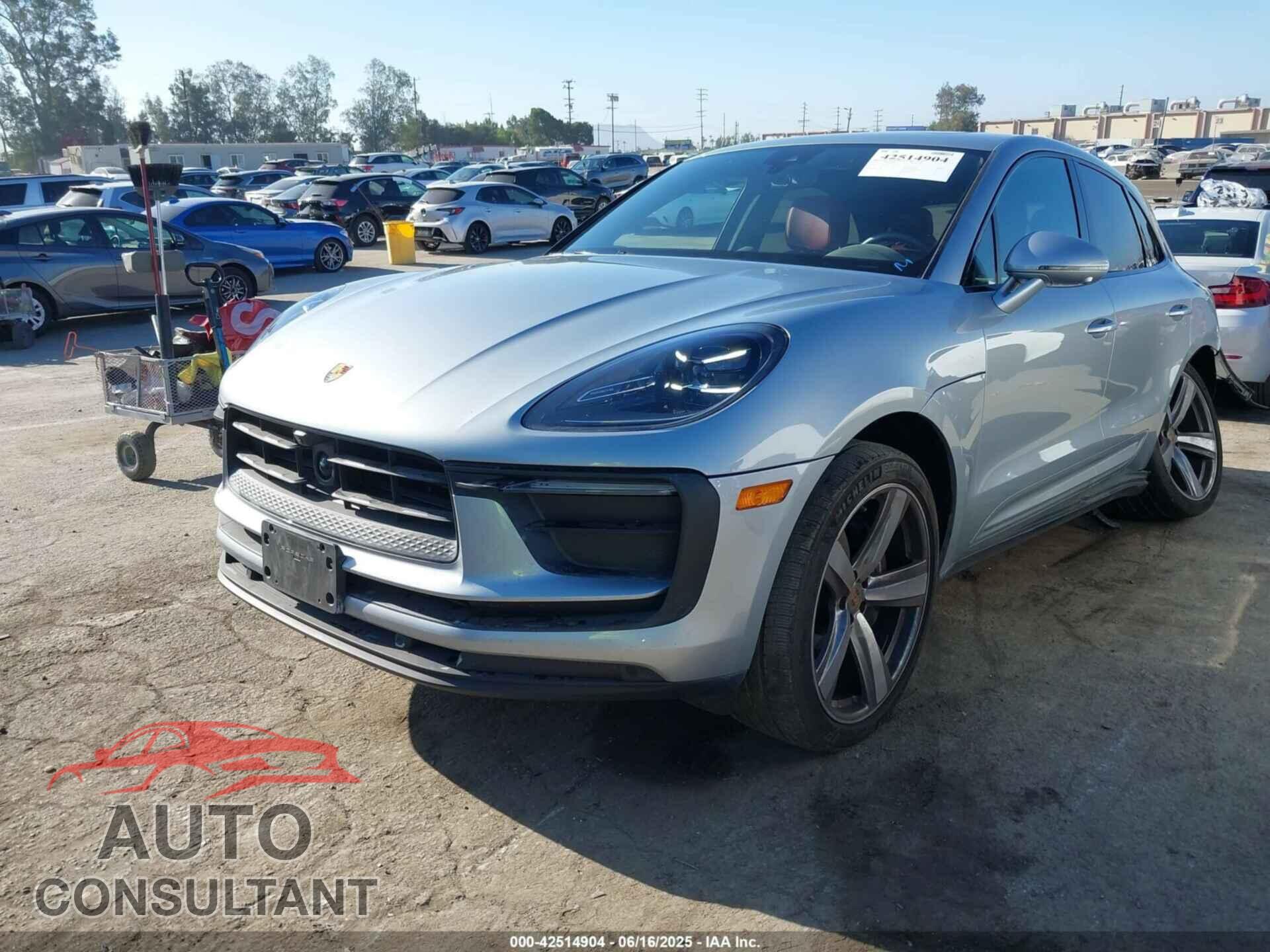 PORSCHE MACAN 2023 - WP1AA2A54PLB05252