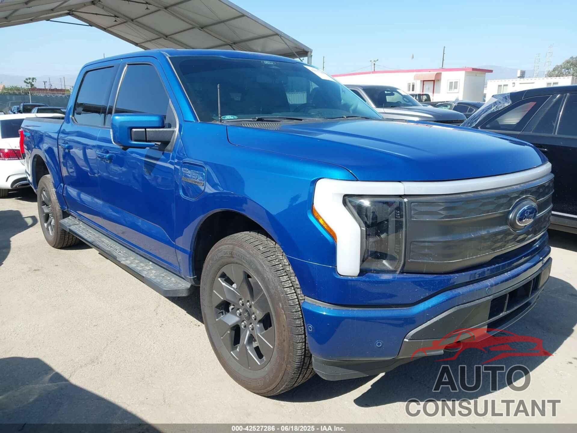 FORD F-150 LIGHTNING 2022 - 1FT6W1EVXNWG07675