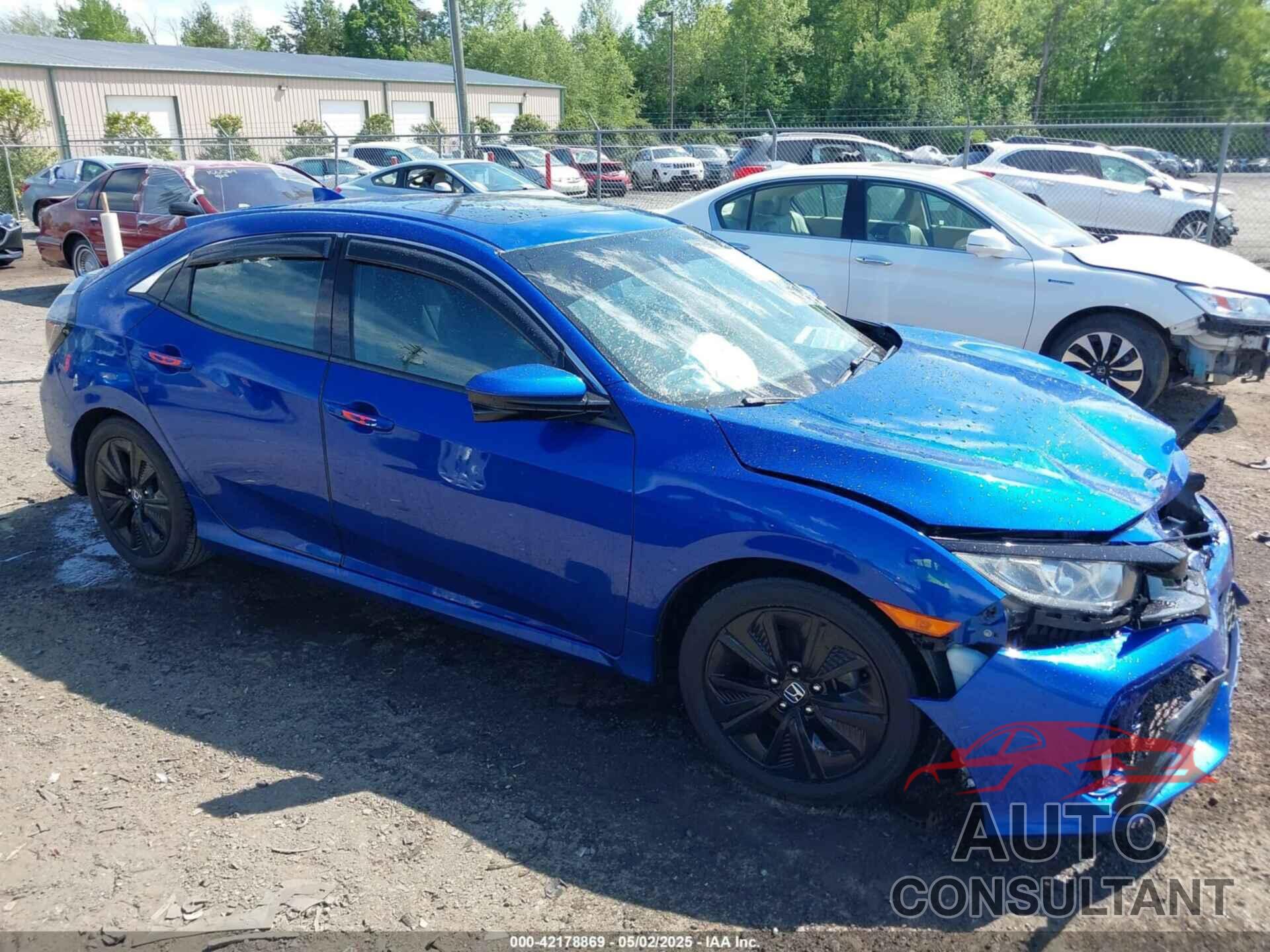 HONDA CIVIC 2017 - SHHFK7H55HU225572