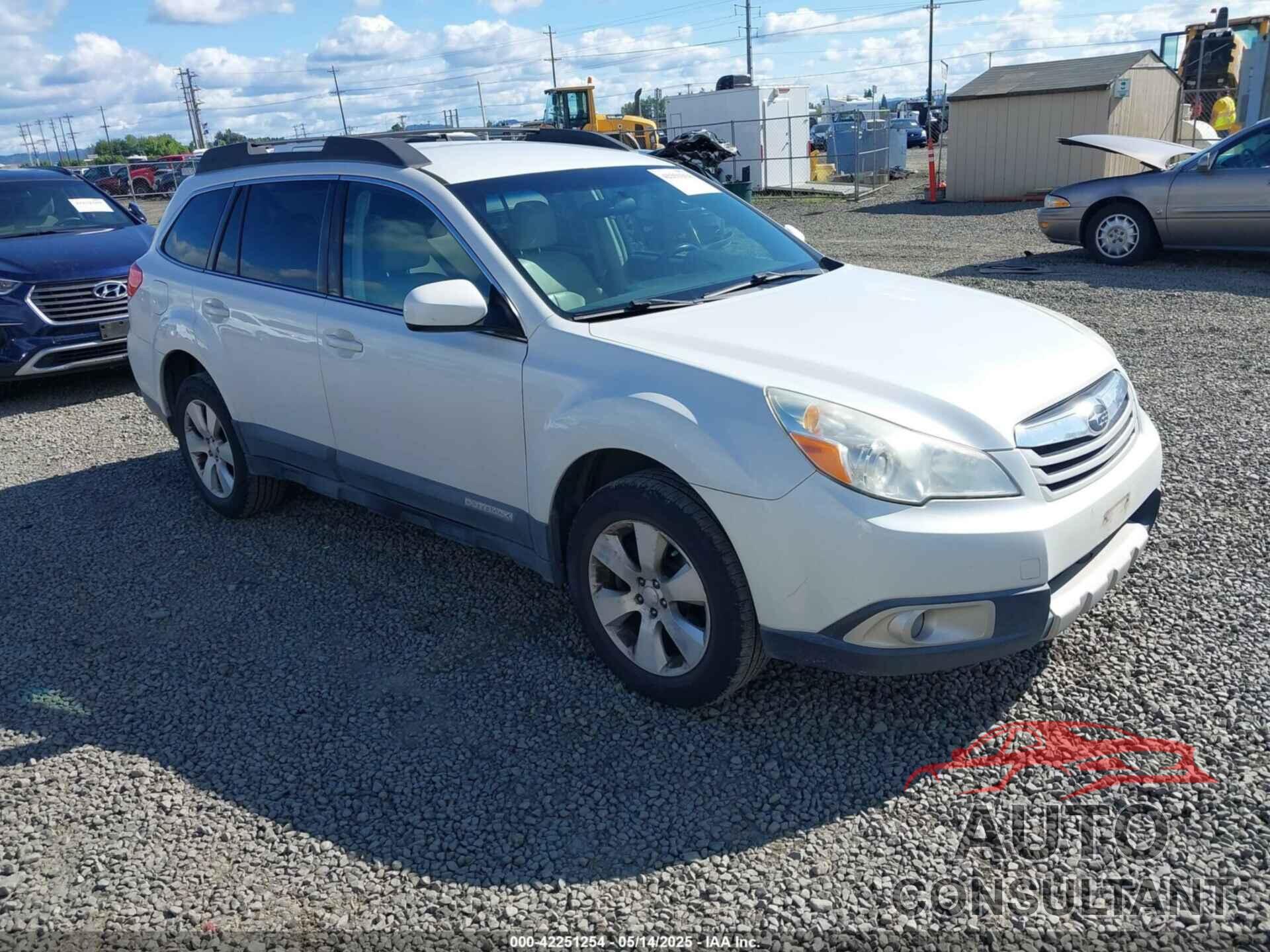 SUBARU OUTBACK 2010 - 4S4BRDJC2A2367787