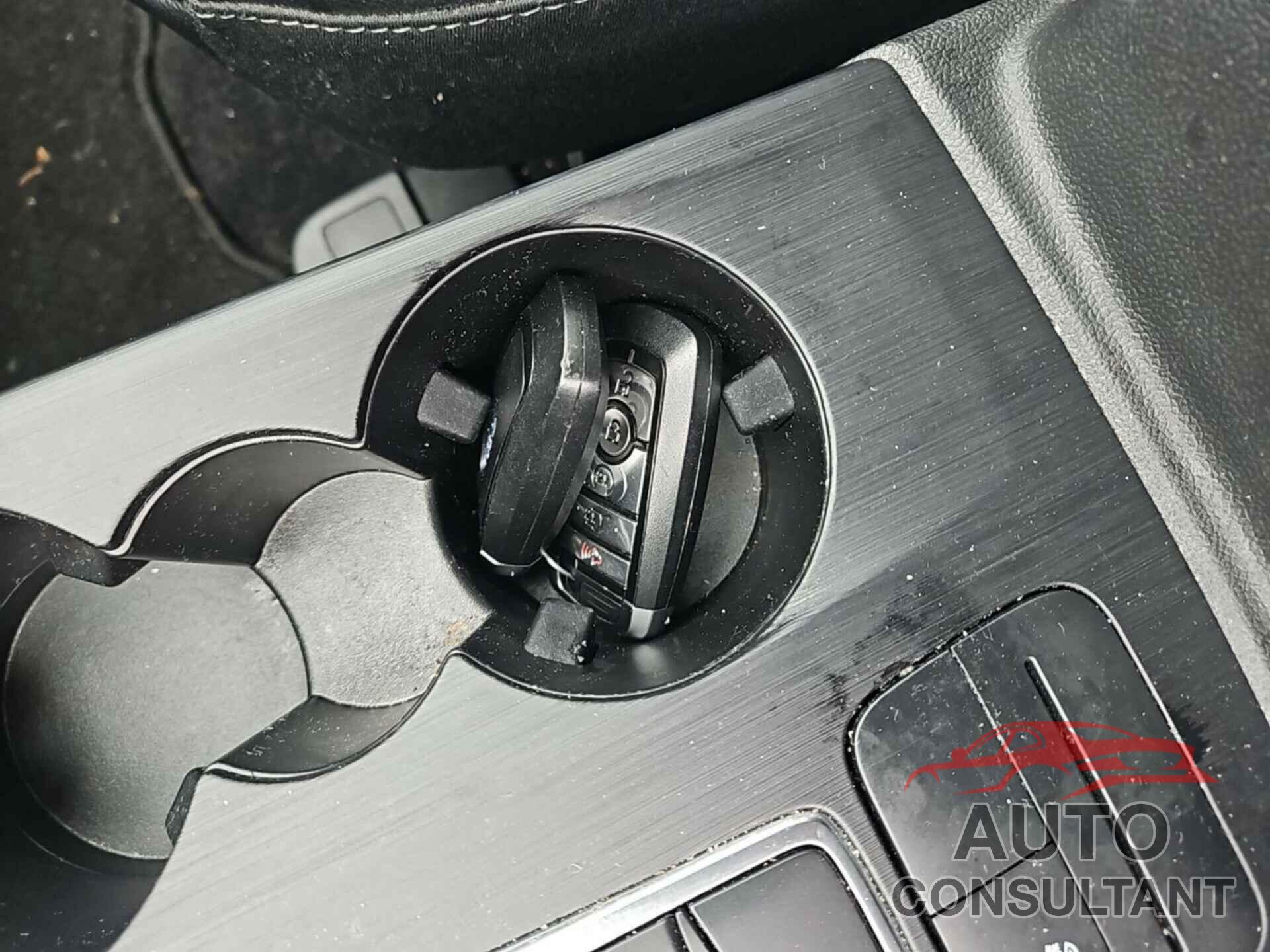 FORD ESCAPE 2022 - 1FMCU9CZ3NUA96721