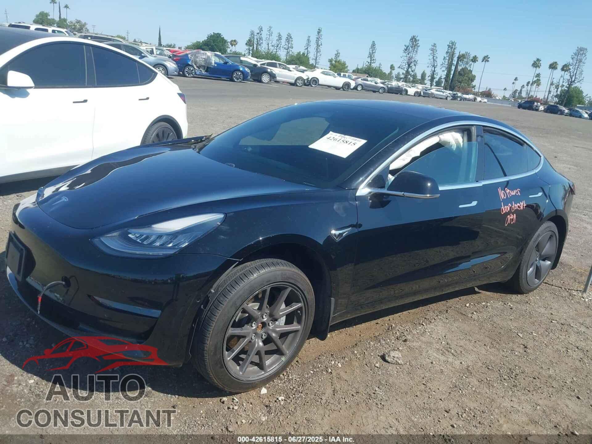 TESLA MODEL 3 2018 - 5YJ3E1EB5JF062995