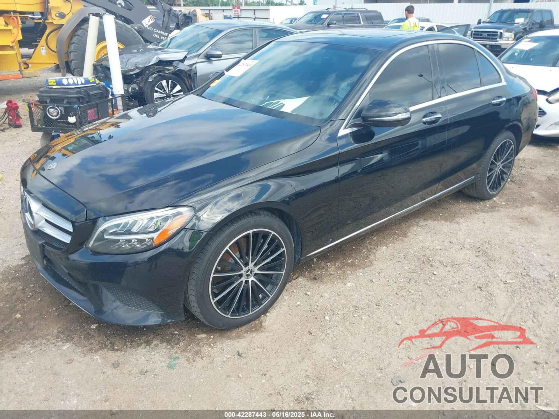 MERCEDES-BENZ C 300 2020 - 55SWF8DB9LU325172