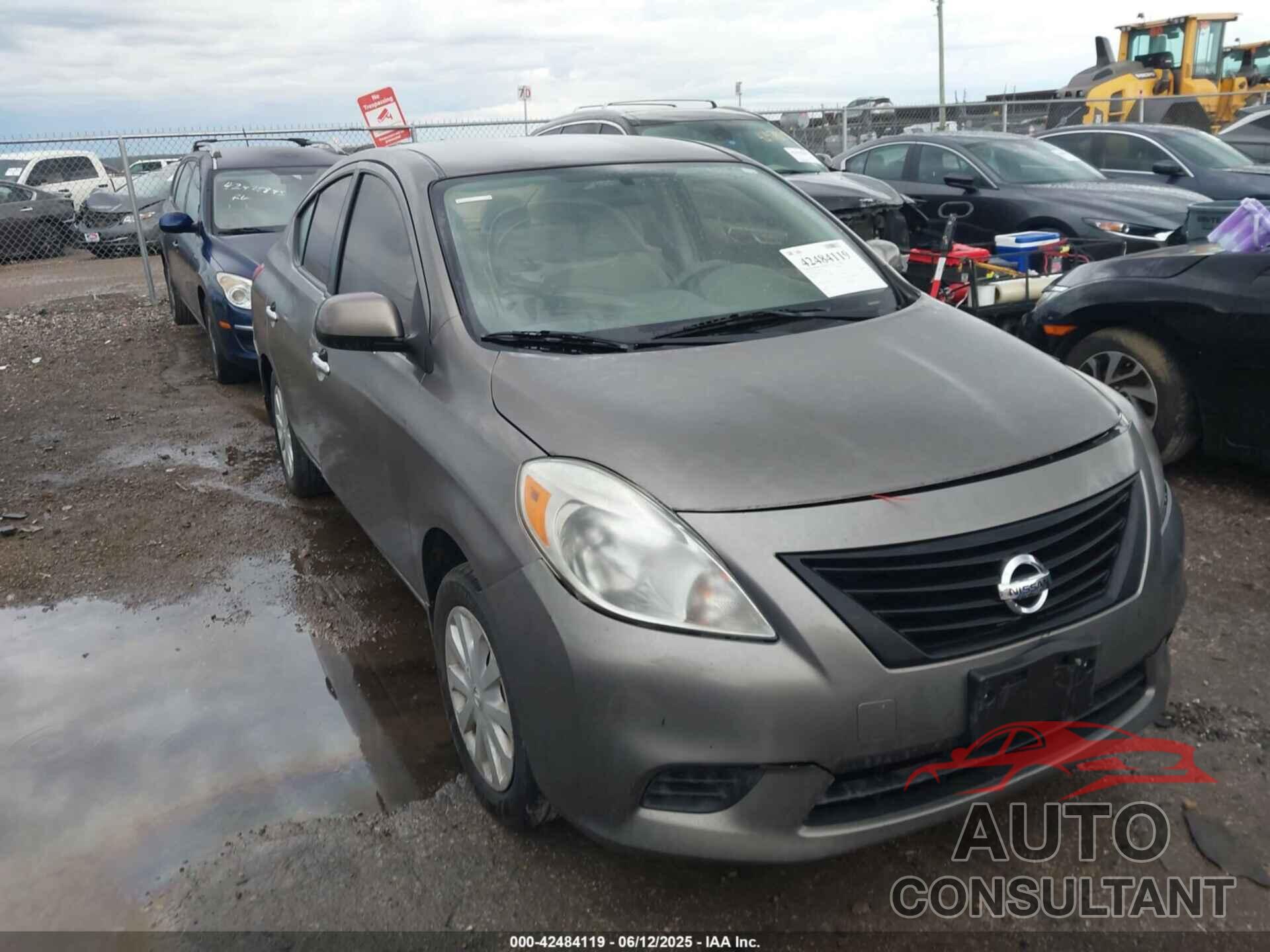 NISSAN VERSA 2012 - 3N1CN7AP0CL870098