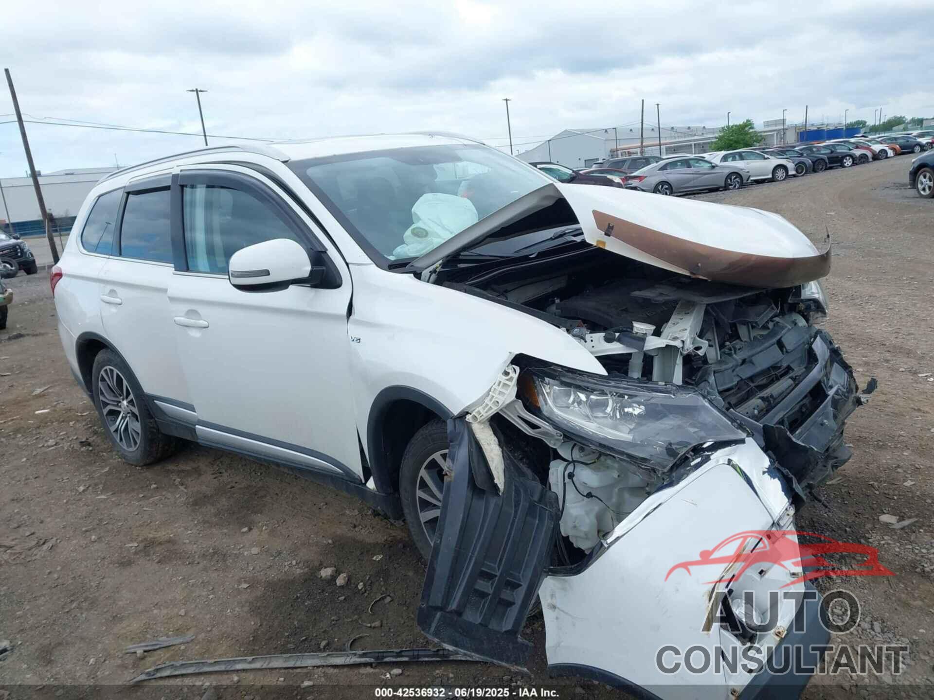 MITSUBISHI OUTLANDER 2017 - JA4JZ4AX9HZ018074