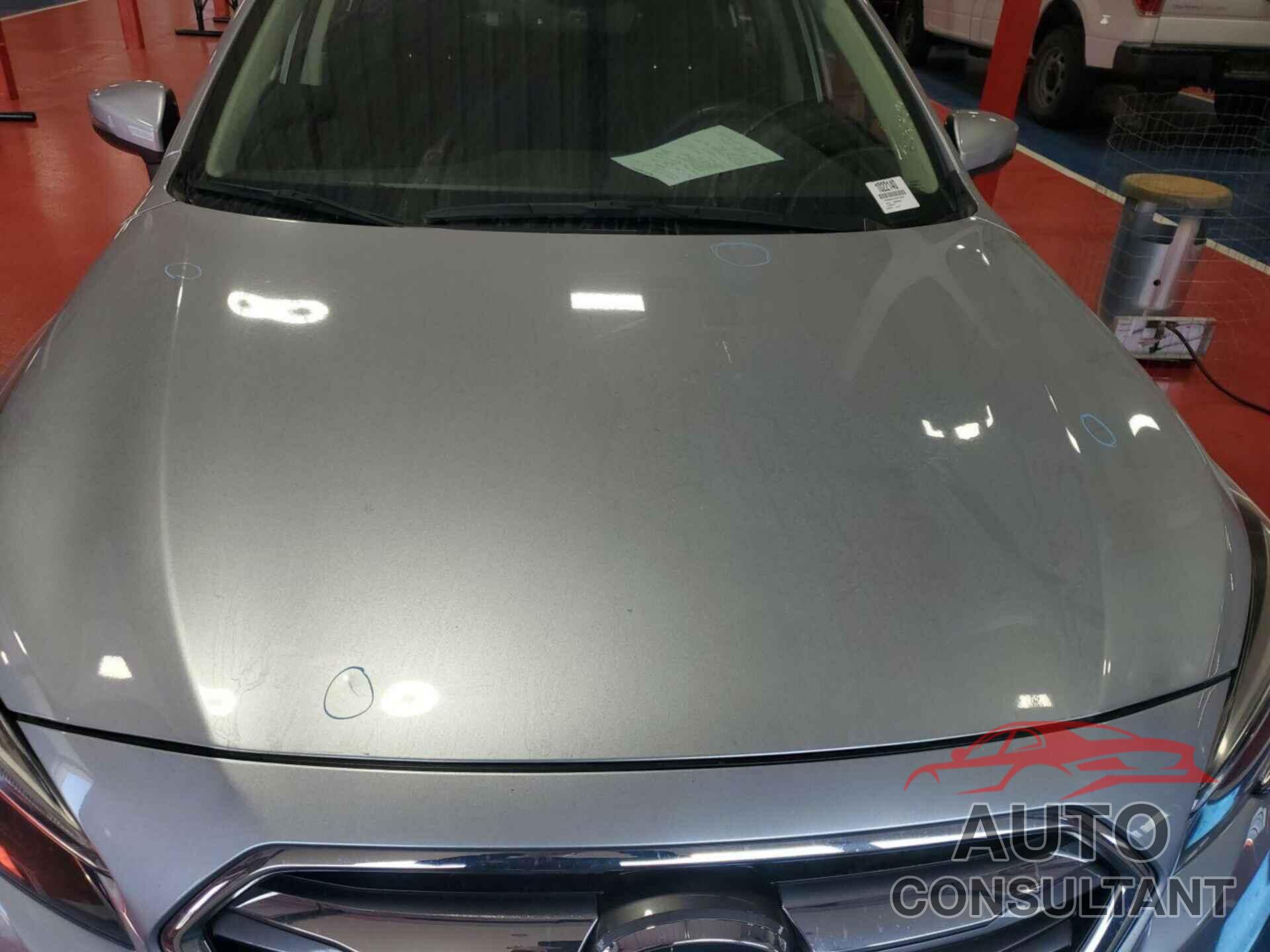 SUBARU LEGACY 2019 - 4S3BNAF63K3014620