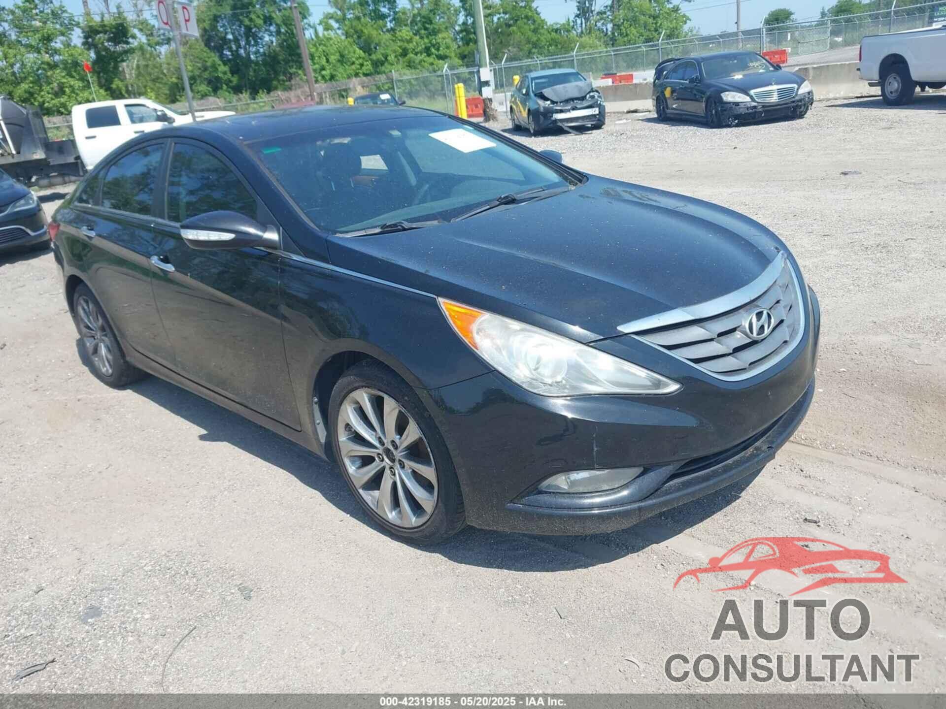 HYUNDAI SONATA 2011 - 5NPEC4AC0BH137619