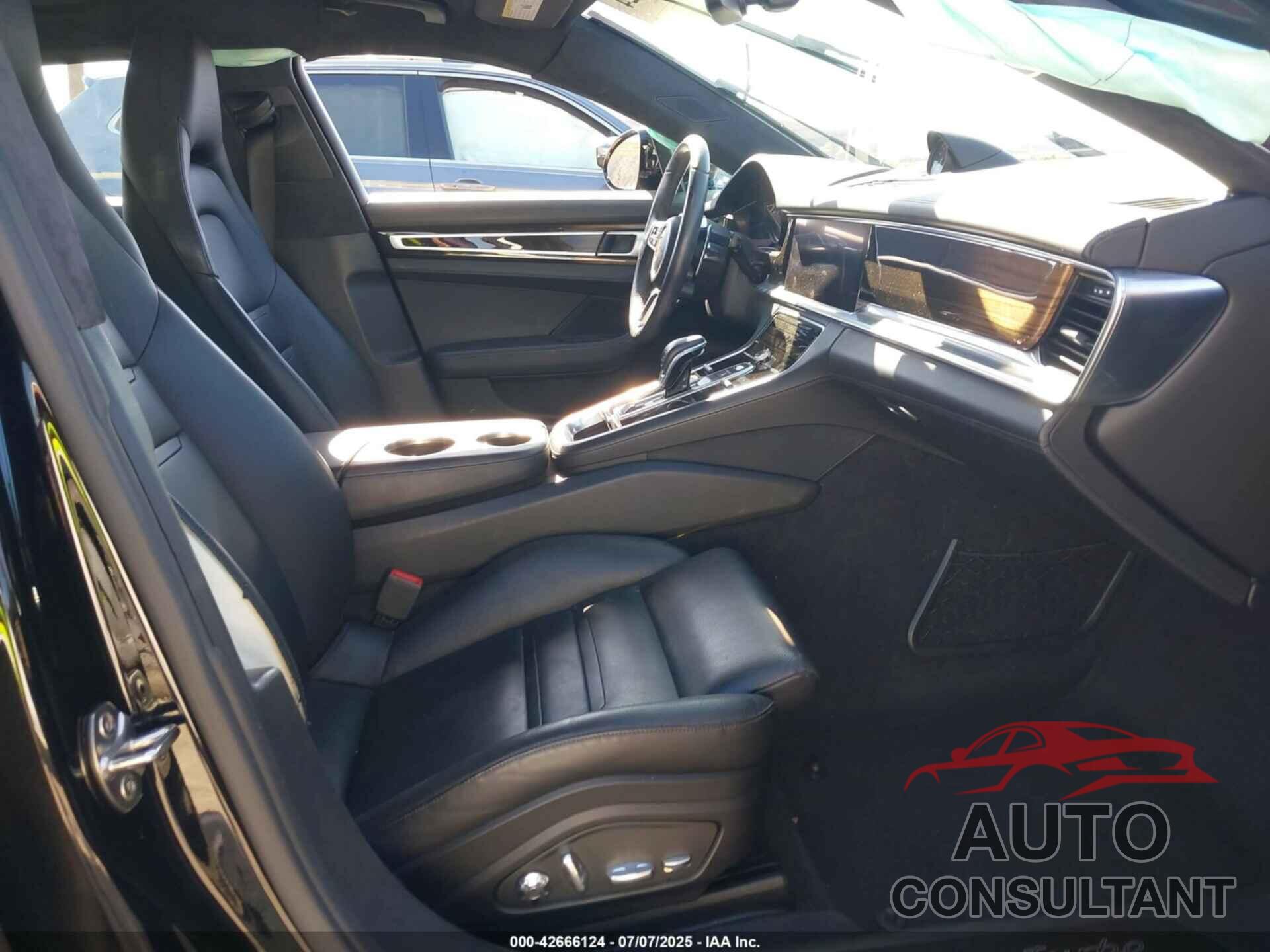 PORSCHE PANAMERA 2017 - WP0AF2A77HL151521