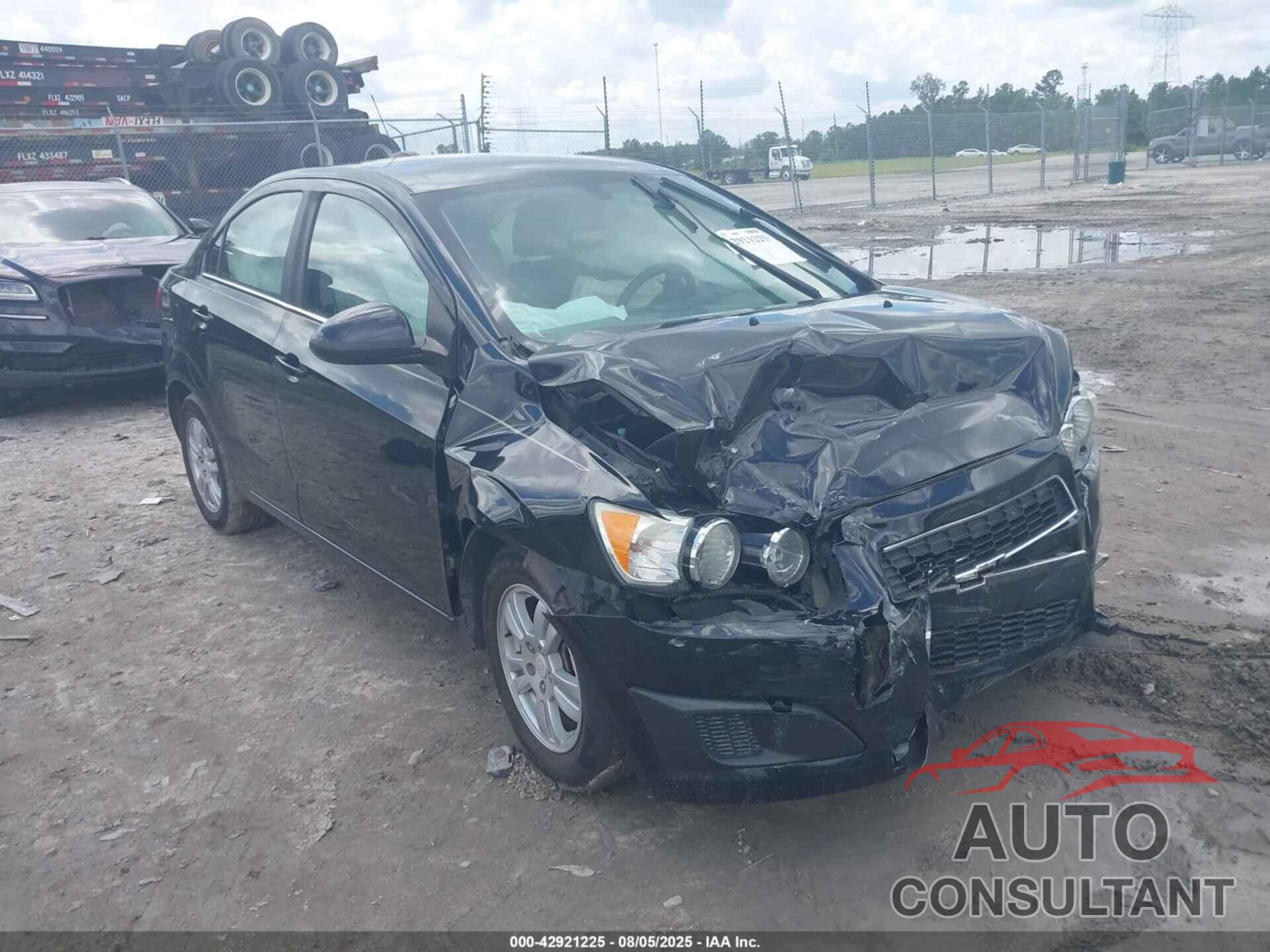 CHEVROLET SONIC 2016 - 1G1JC5SH5G4128581
