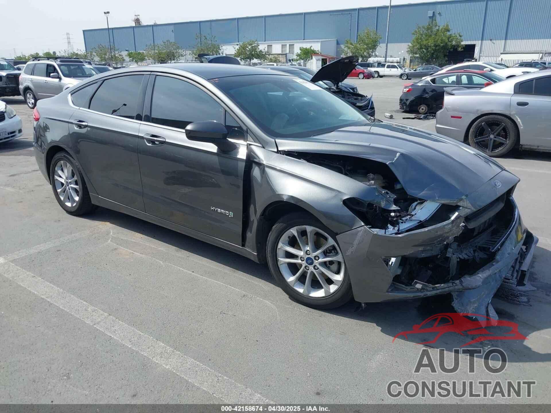 FORD FUSION HYBRID 2019 - 3FA6P0LU8KR286757