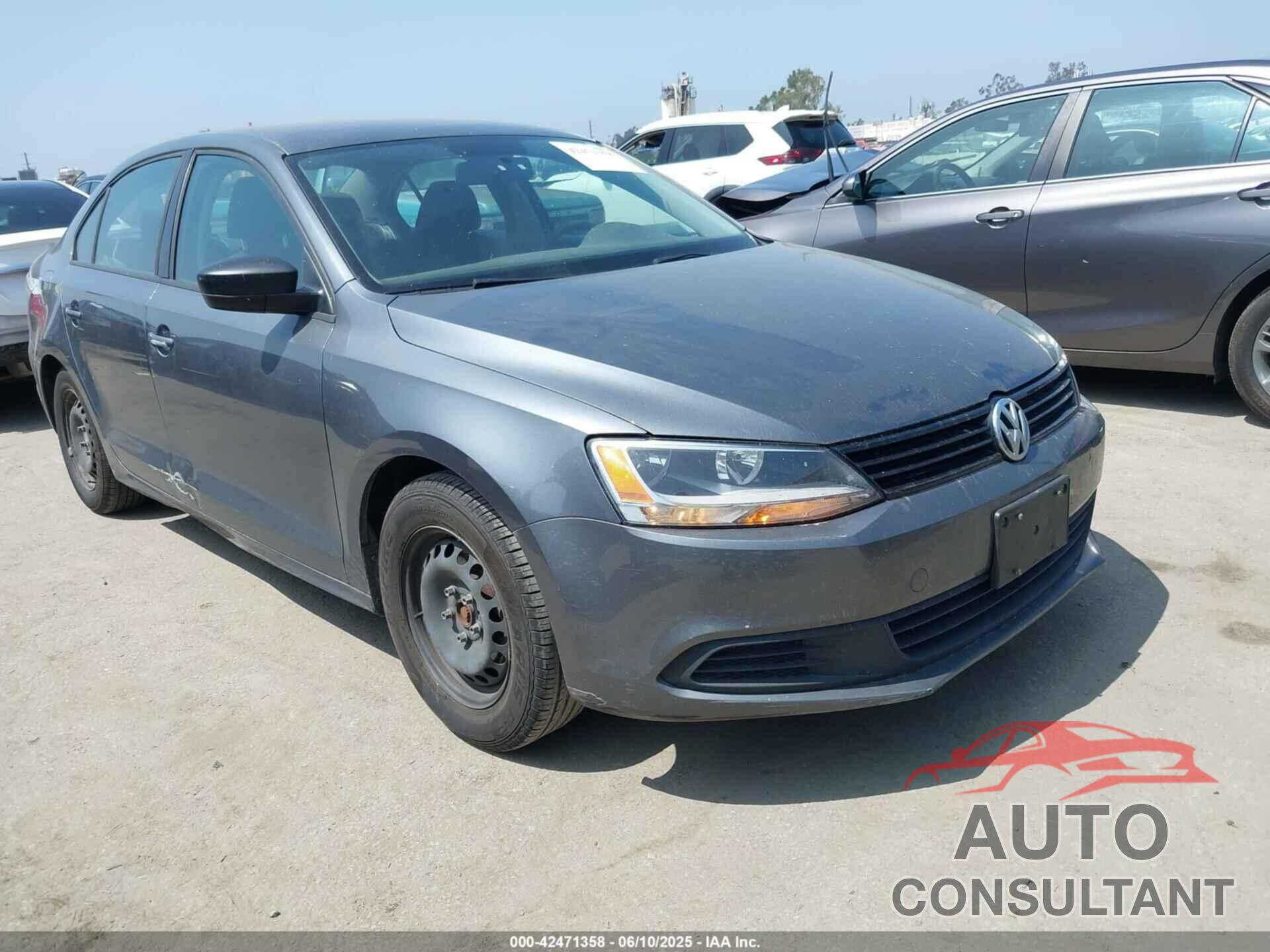 VOLKSWAGEN JETTA 2011 - 3VW1K7AJ0BM346593