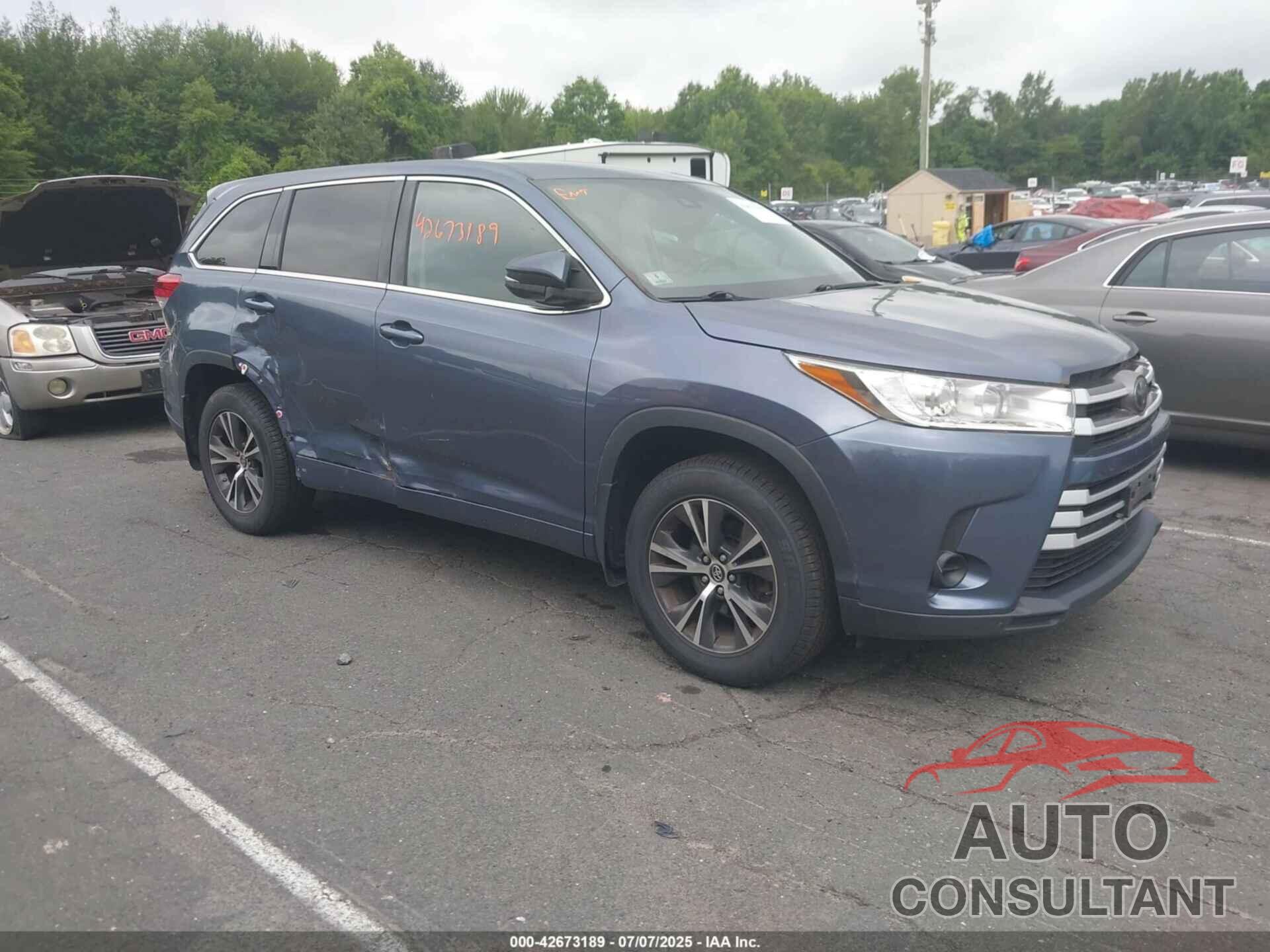 TOYOTA HIGHLANDER 2018 - 5TDBZRFH8JS875311