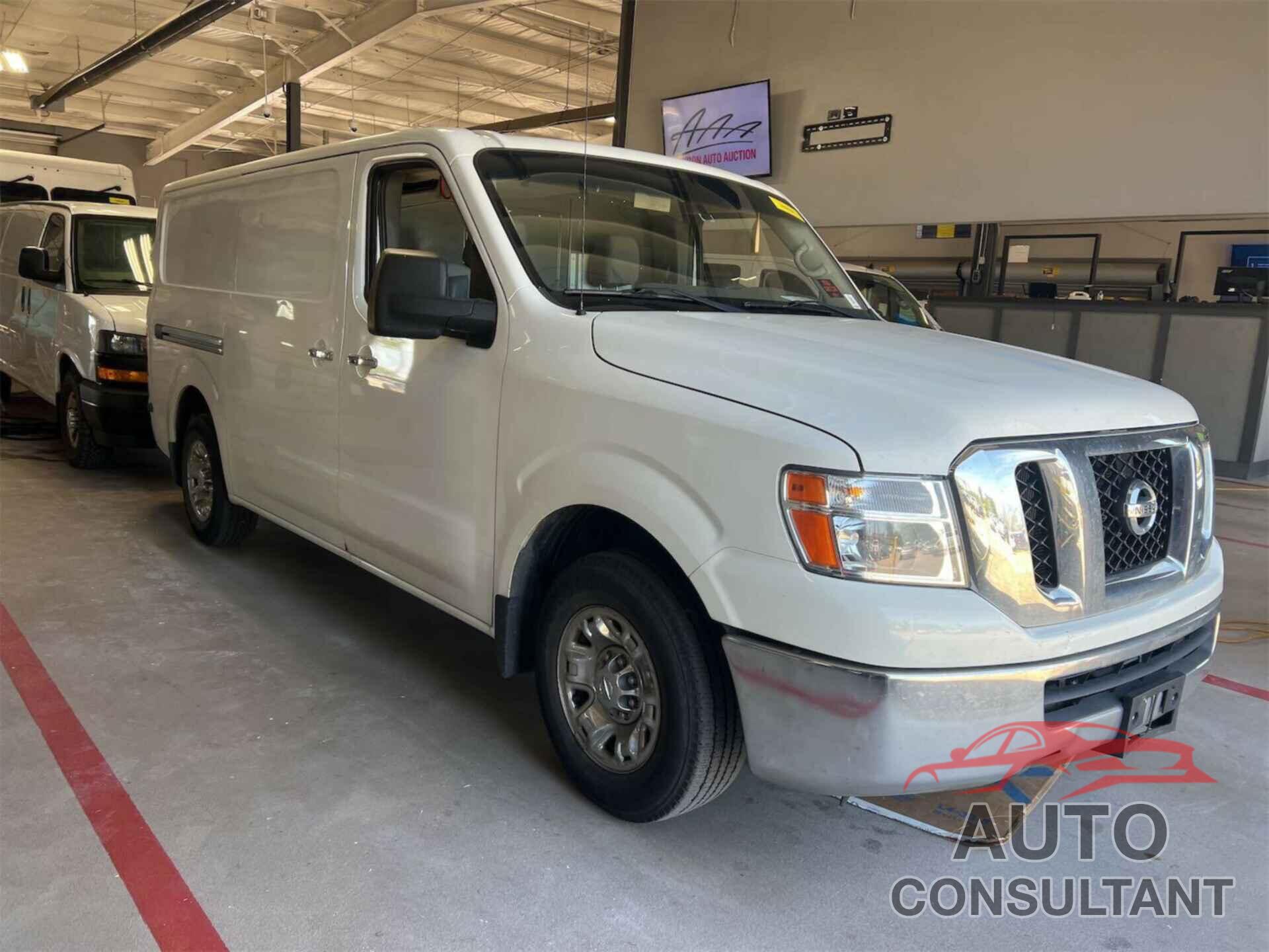 NISSAN NV CARGO NV2500 HD 2019 - 1N6BF0KY4KN804394