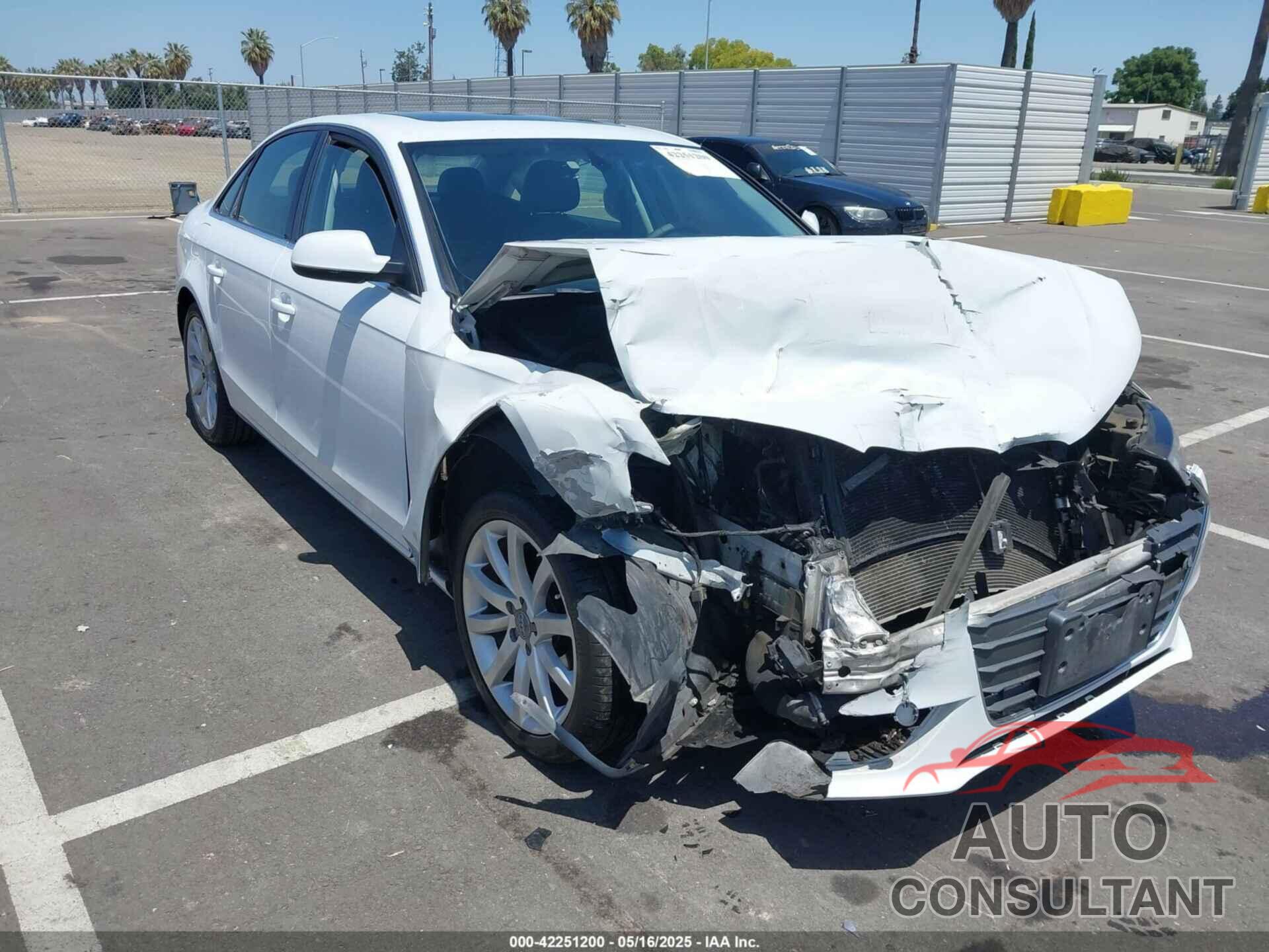 AUDI A4 2013 - WAUEFAFL7DN022272