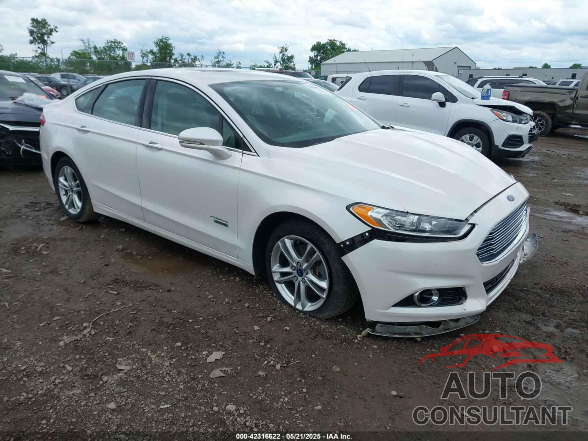 FORD FUSION ENERGI 2016 - 3FA6P0SU5GR287017