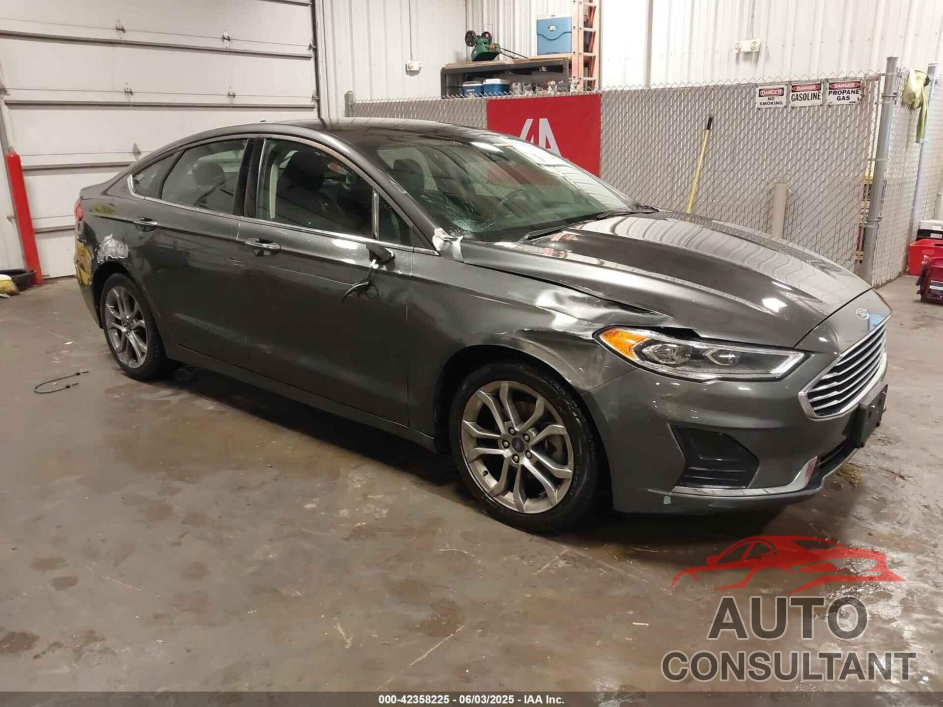 FORD FUSION 2020 - 3FA6P0CDXLR118121