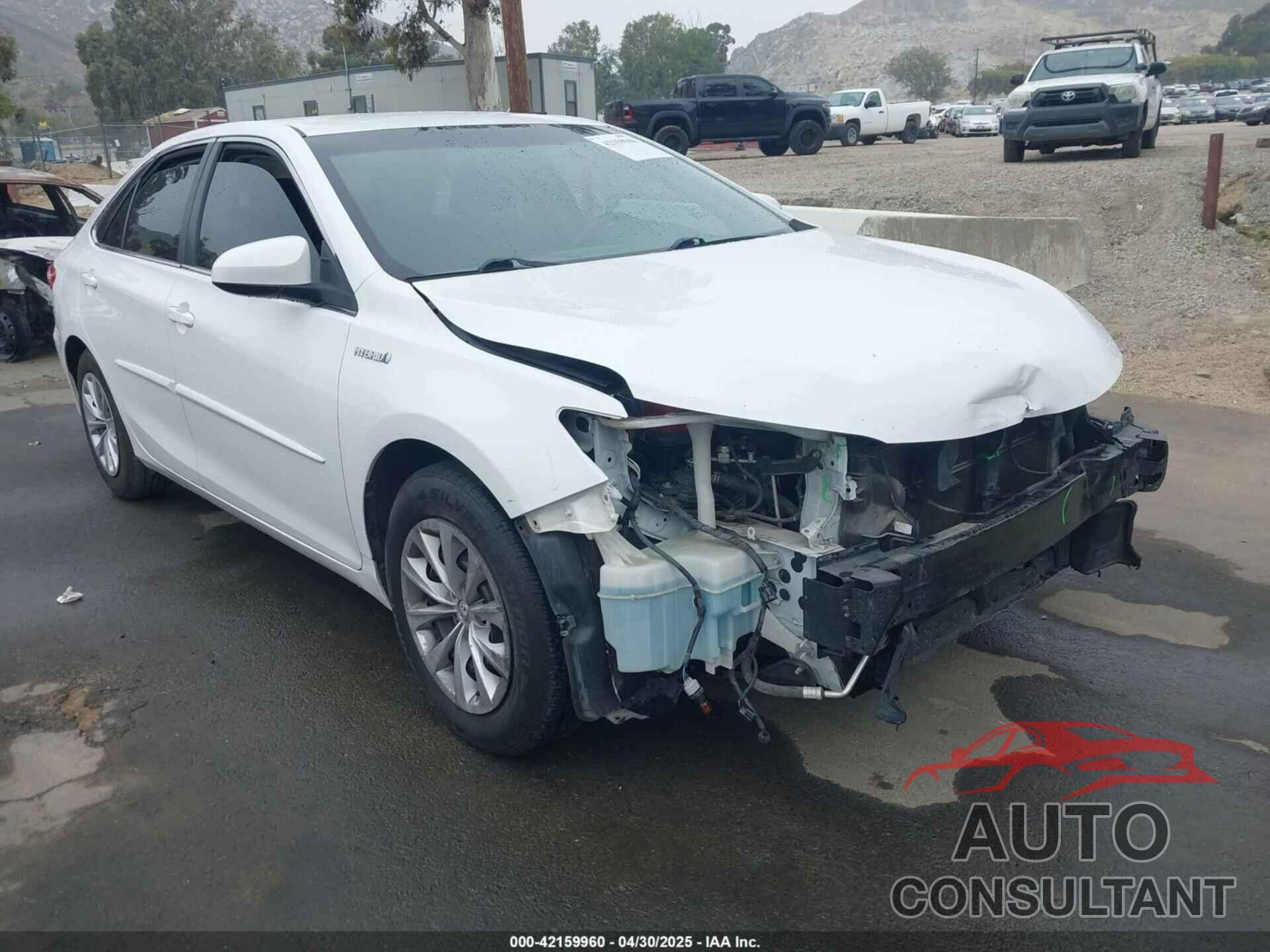 TOYOTA CAMRY HYBRID 2015 - 4T1BD1FK2FU150183