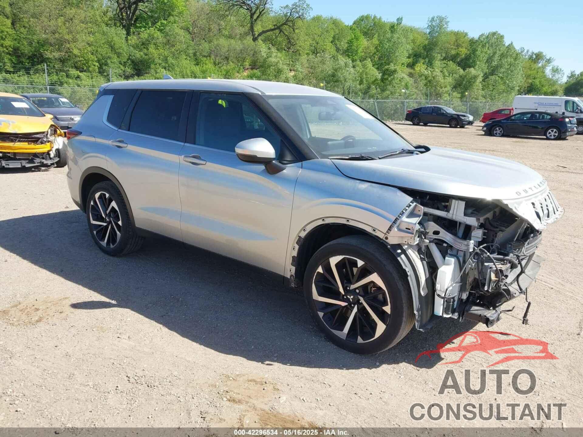 MITSUBISHI OUTLANDER 2022 - JA4J4TA80NZ018879