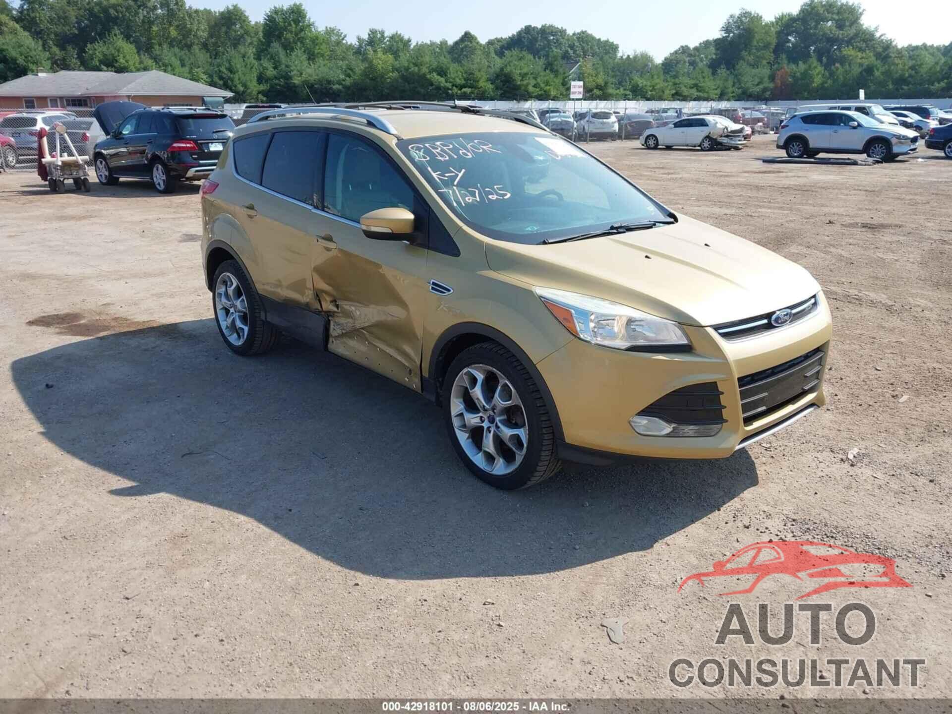 FORD ESCAPE 2014 - 1FMCU9J90EUD08154