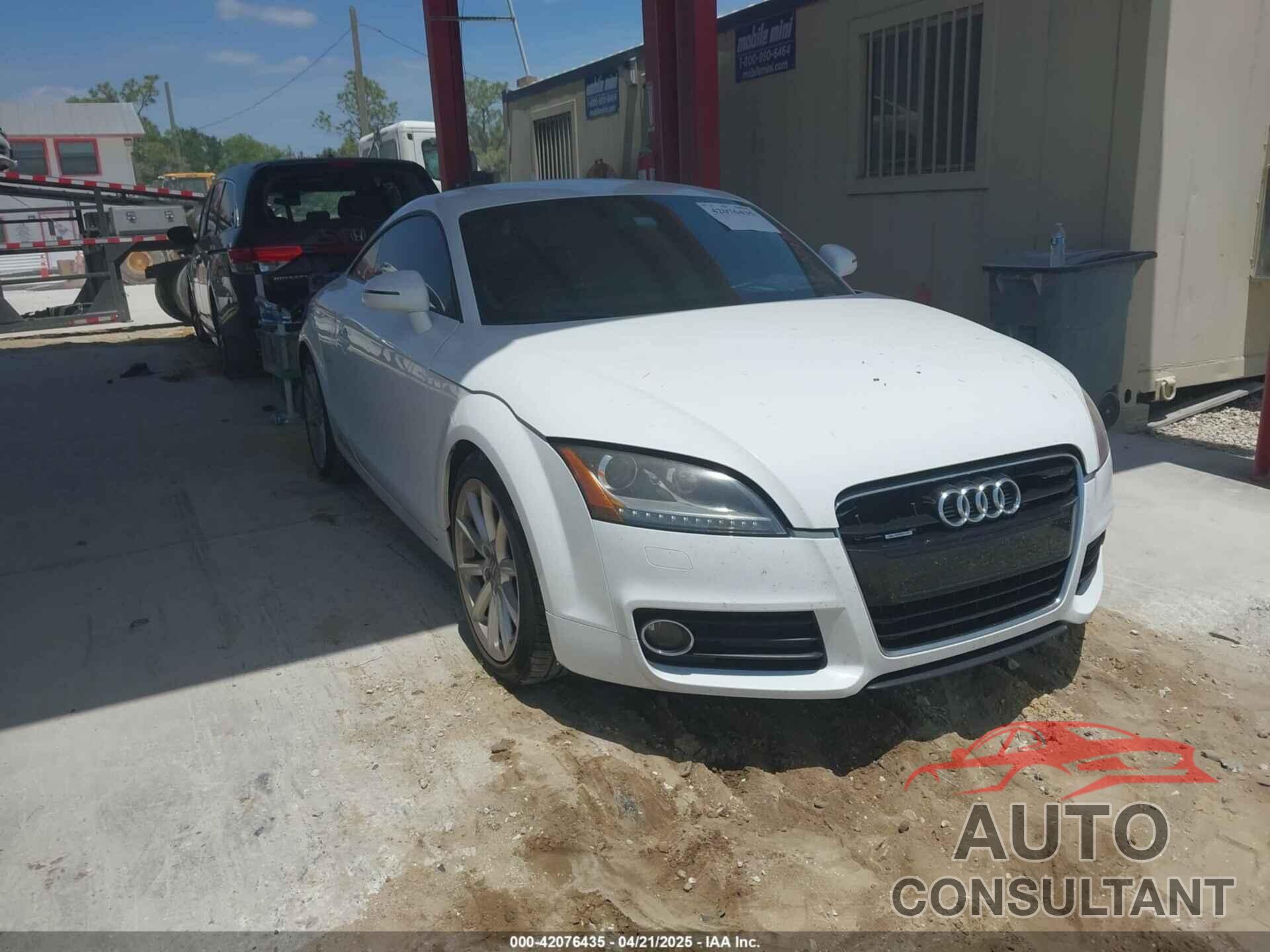 AUDI TT 2012 - TRUBFAFK8C1010530