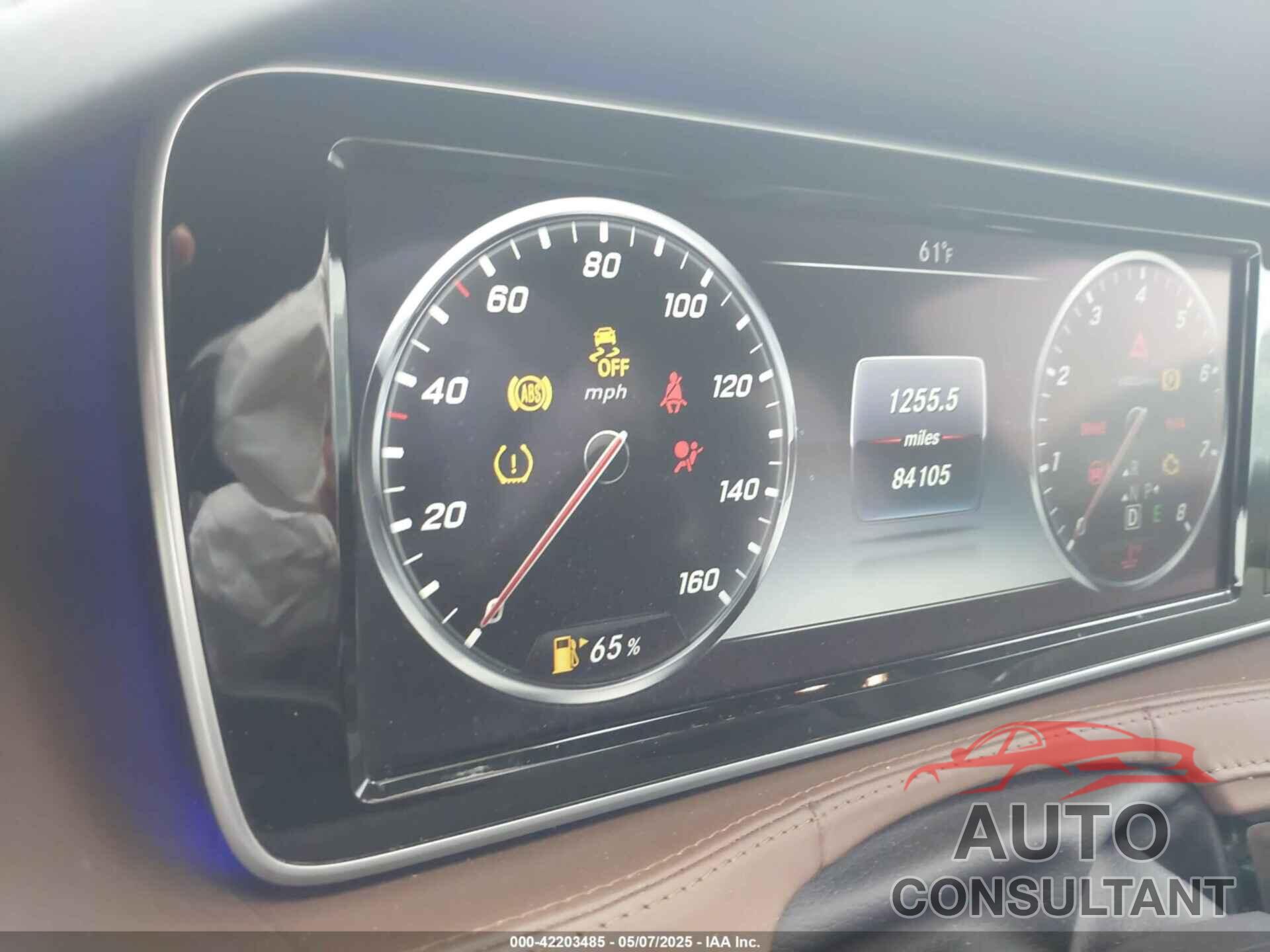 MERCEDES-BENZ S 550 2015 - WDDUG8CB1FA142102