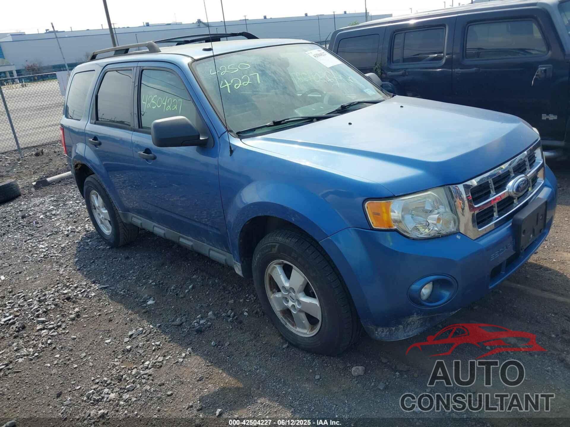FORD ESCAPE 2009 - 1FMCU03739KC99958