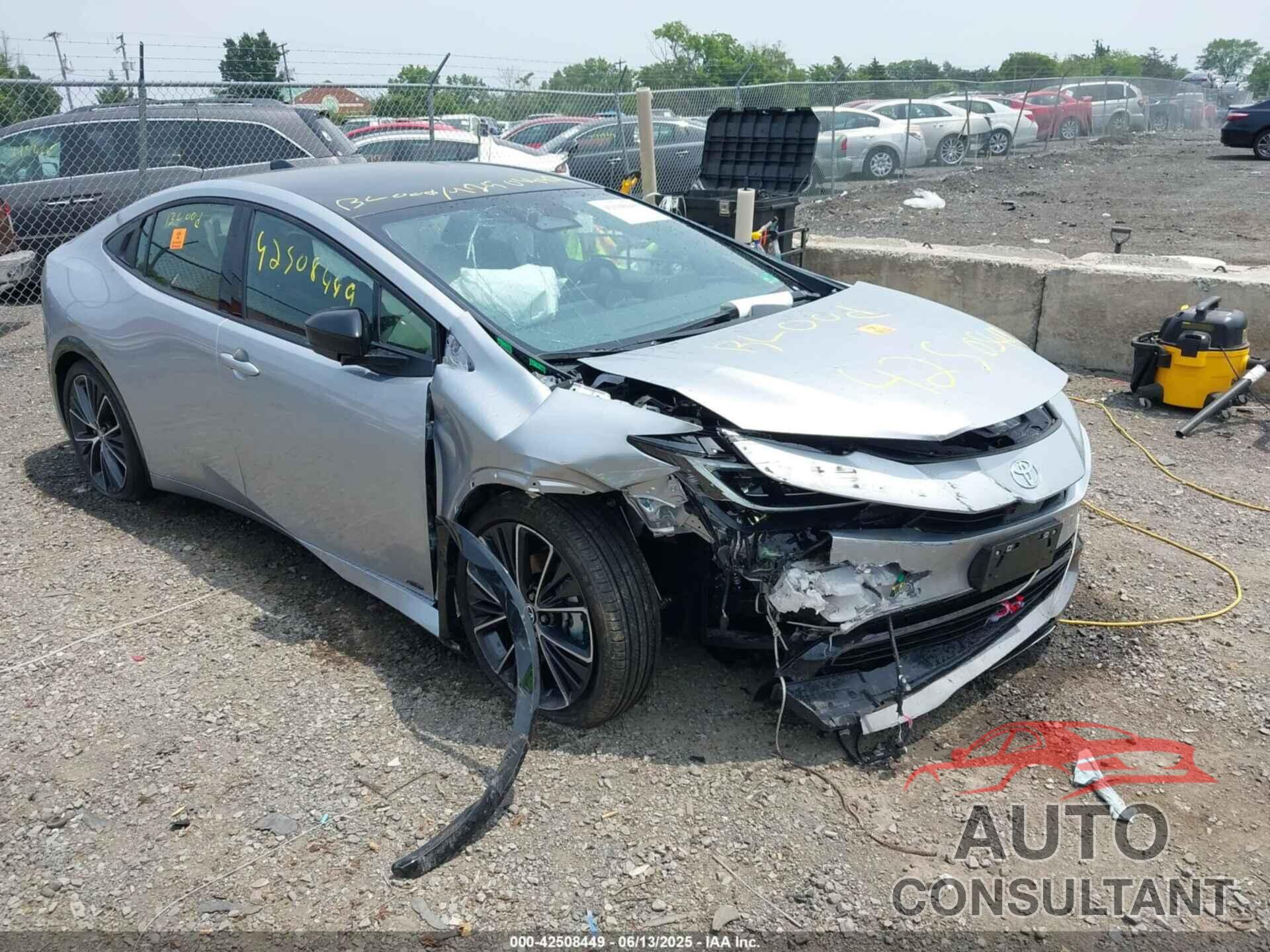 TOYOTA PRIUS 2025 - JTDADABU2S3028656