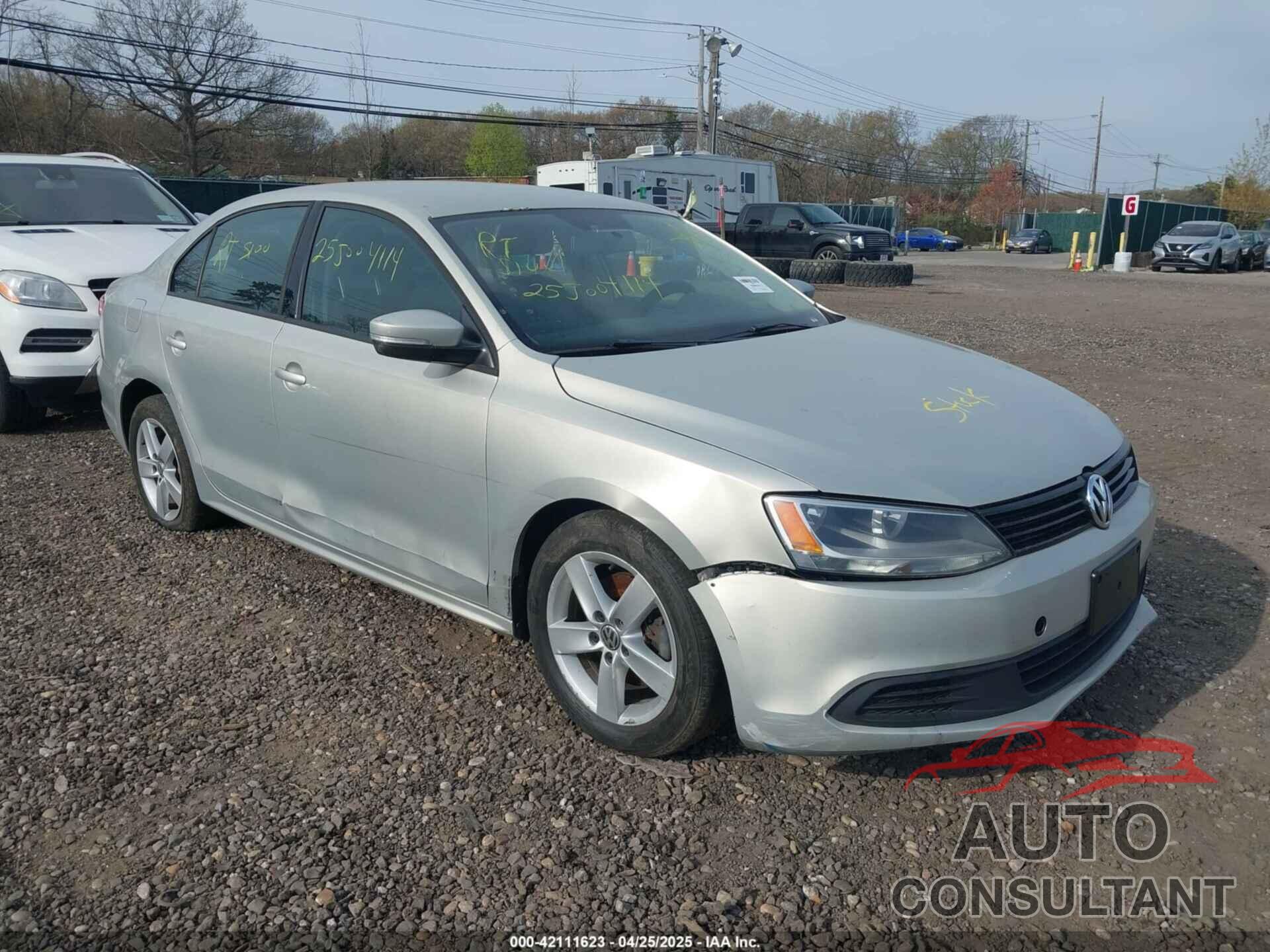 VOLKSWAGEN JETTA 2012 - 3VWLL7AJ3CM036803