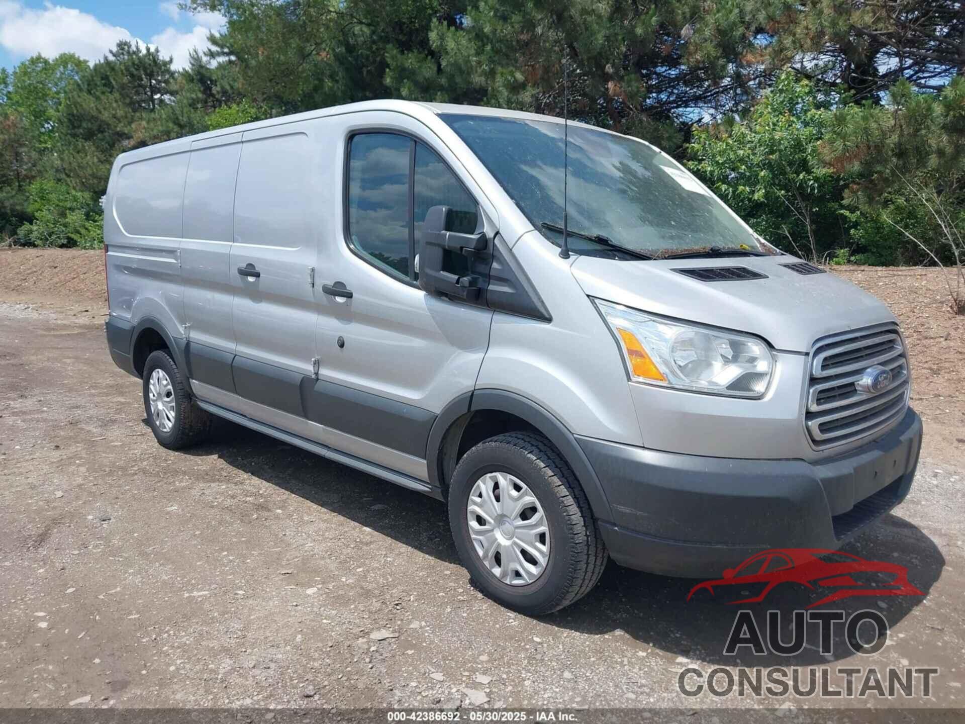 FORD TRANSIT-250 2017 - 1FTYR1ZM3HKA45129