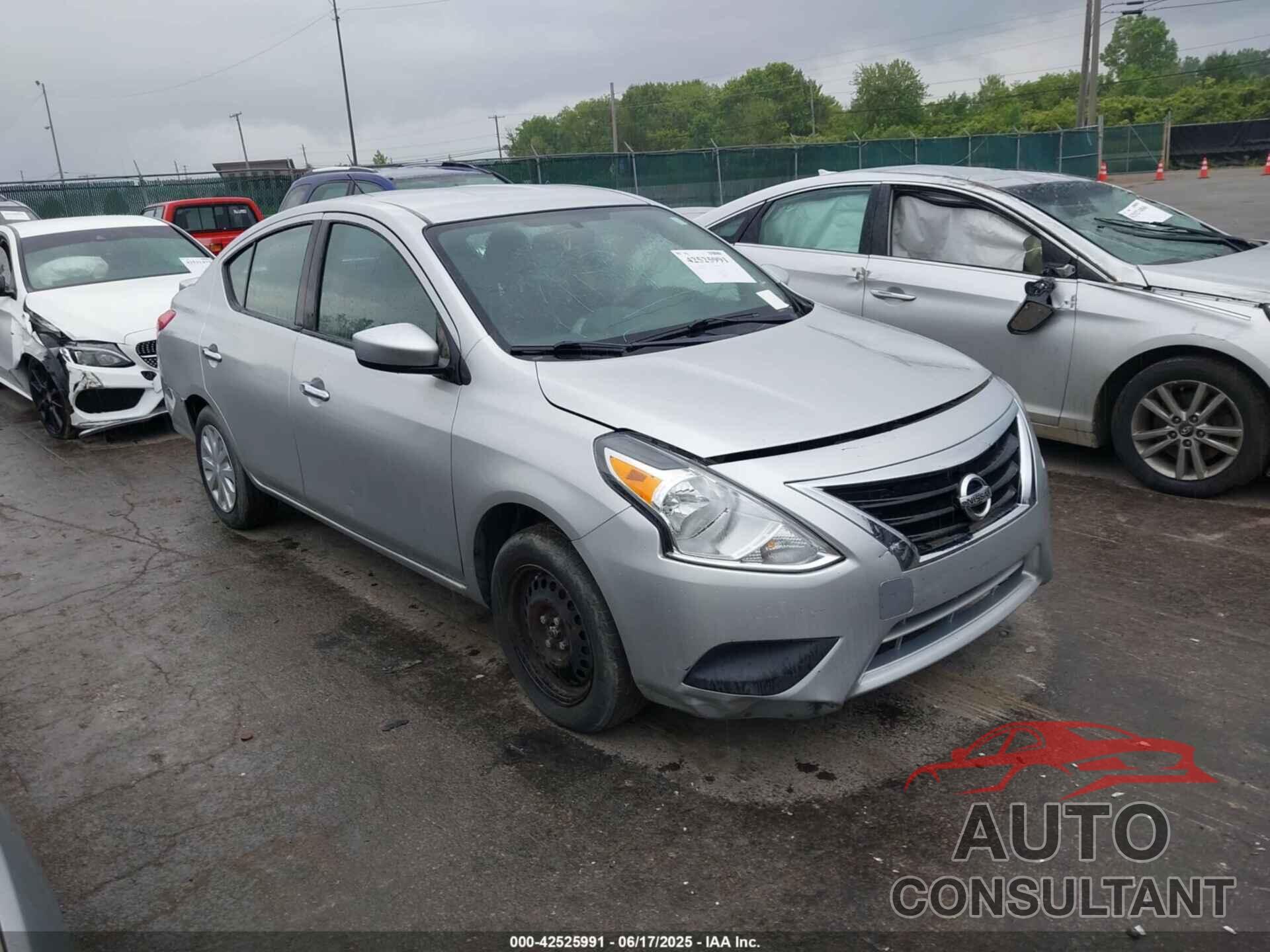NISSAN VERSA 2017 - 3N1CN7AP5HK451547
